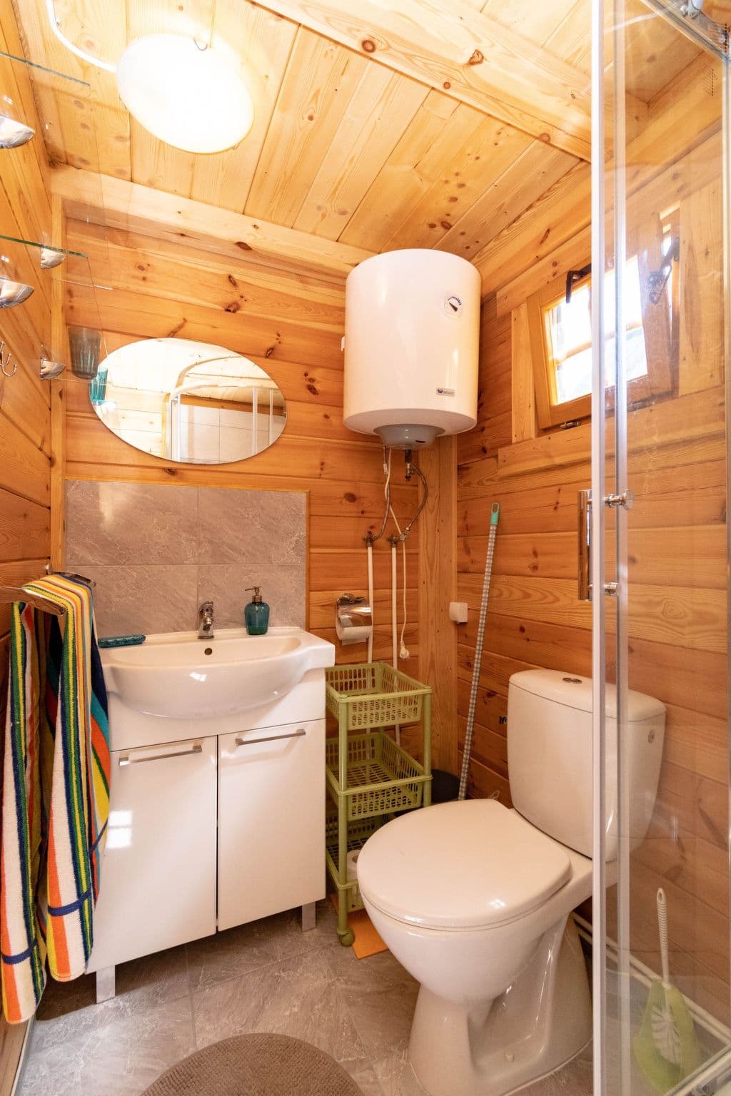 Bathroom / Wellness