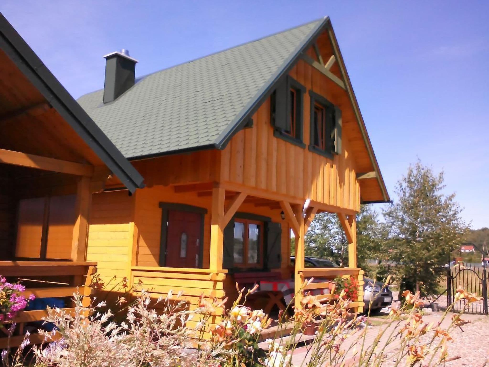 Gallery Image 1