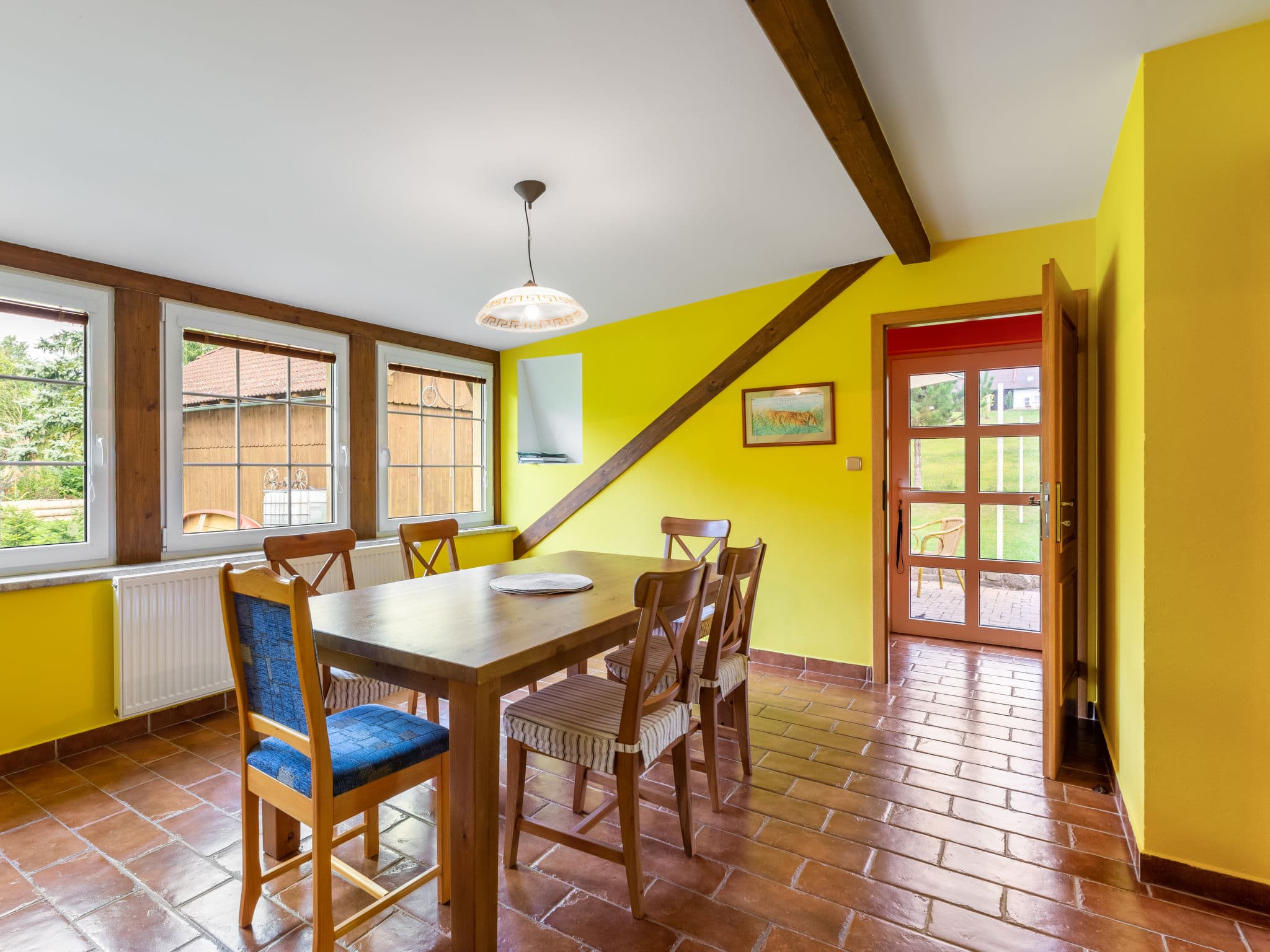 Kitchen / Dining Room