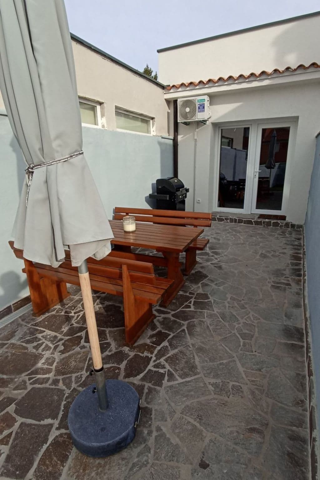 Gallery Image 18