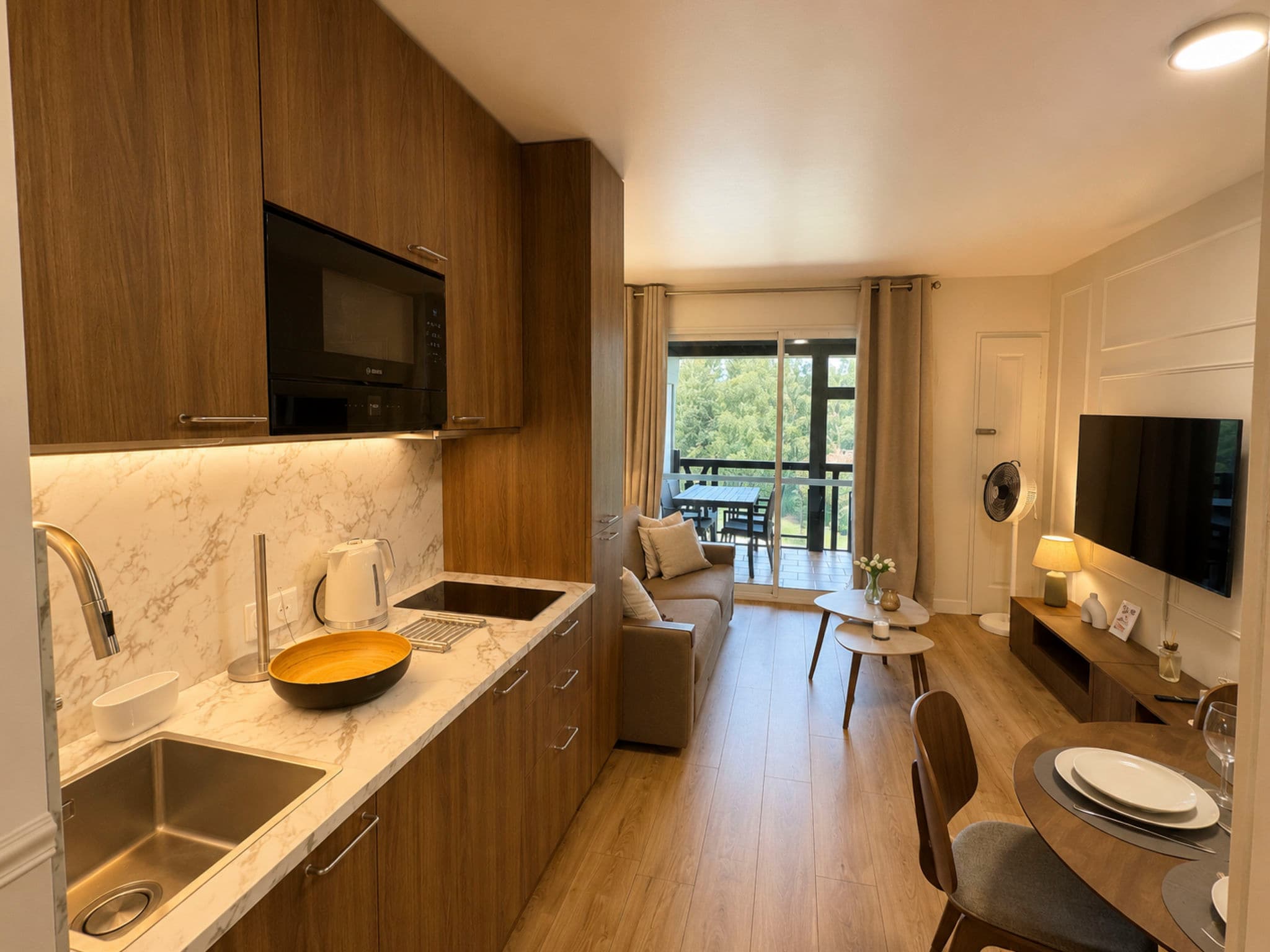 Kitchen / Dining Room