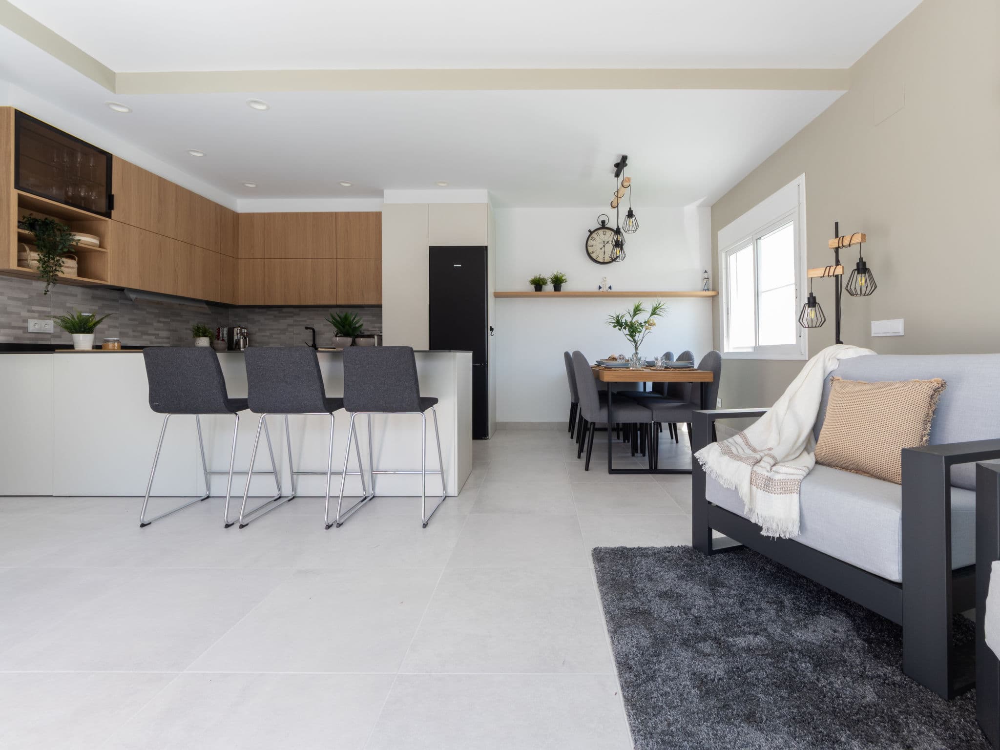 Kitchen / Dining Room