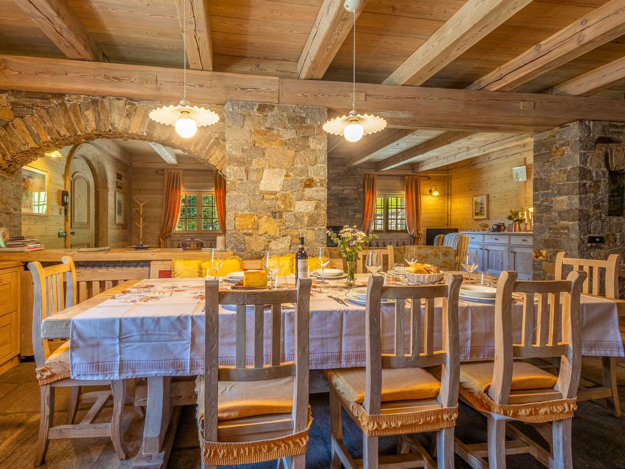 Kitchen / Dining Room