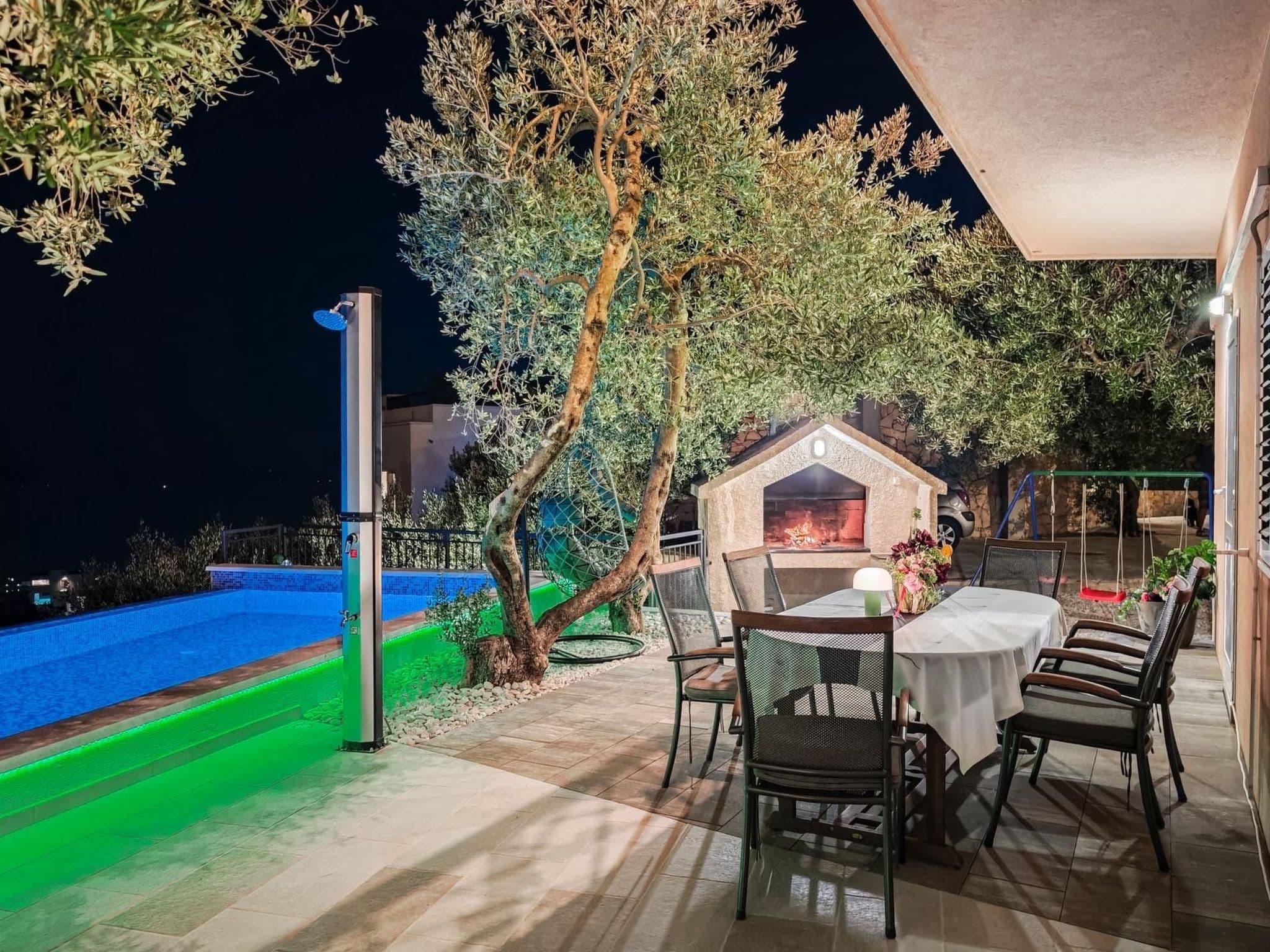 Gallery Image 41