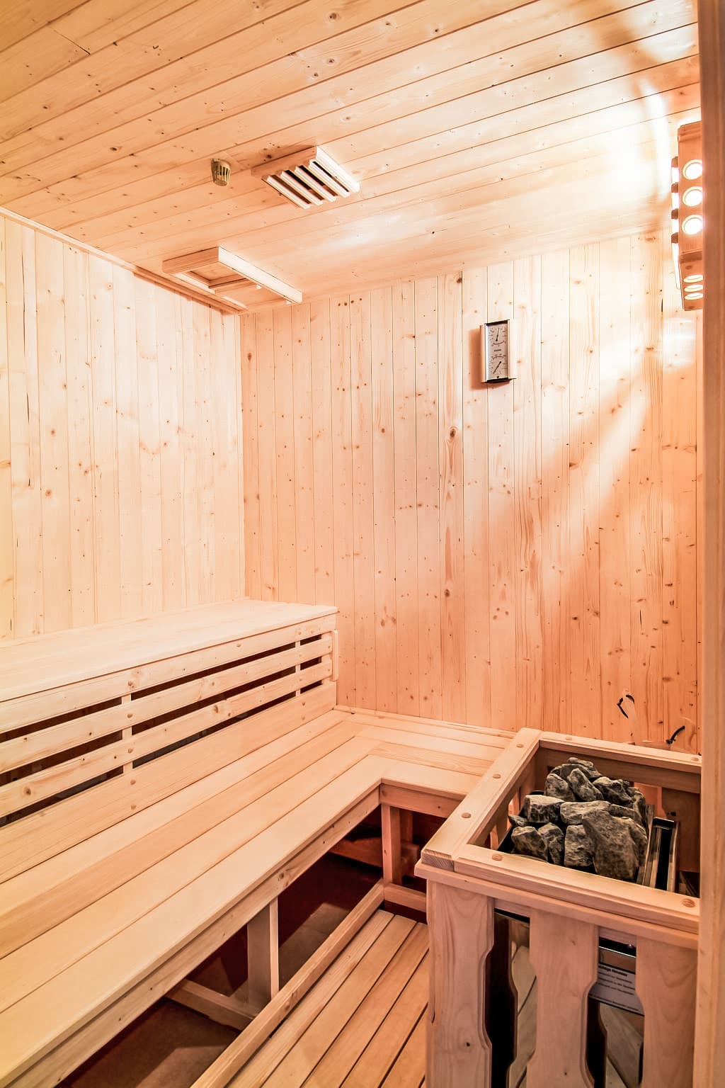 Bathroom / Wellness
