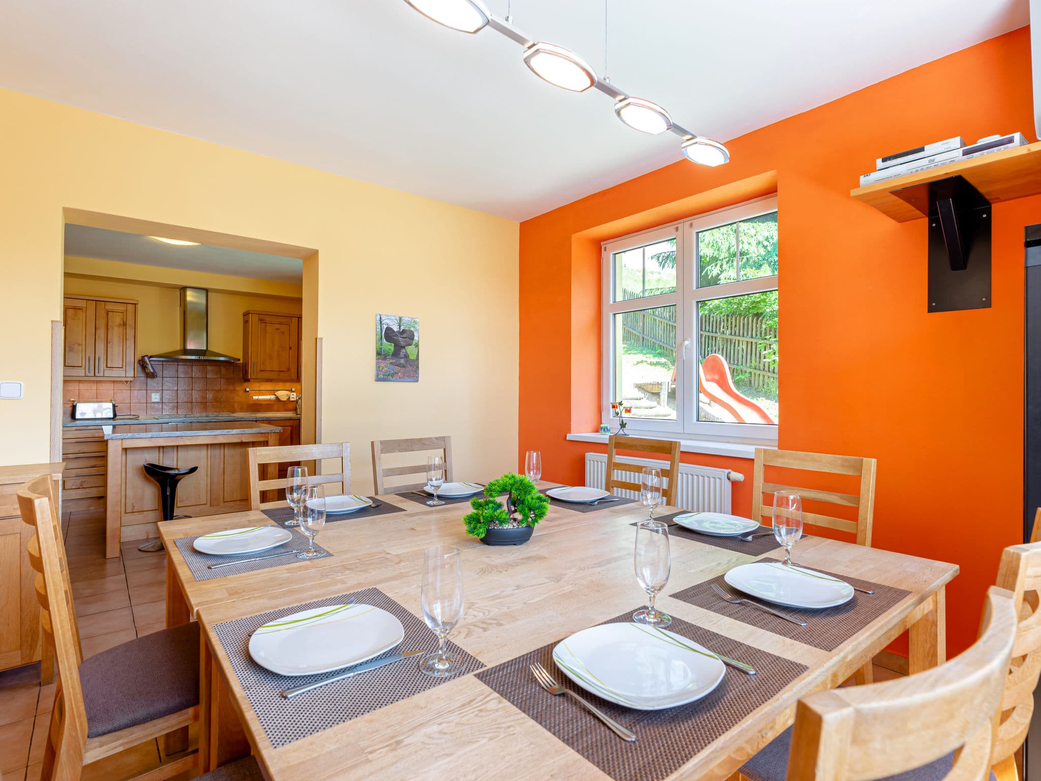 Kitchen / Dining Room