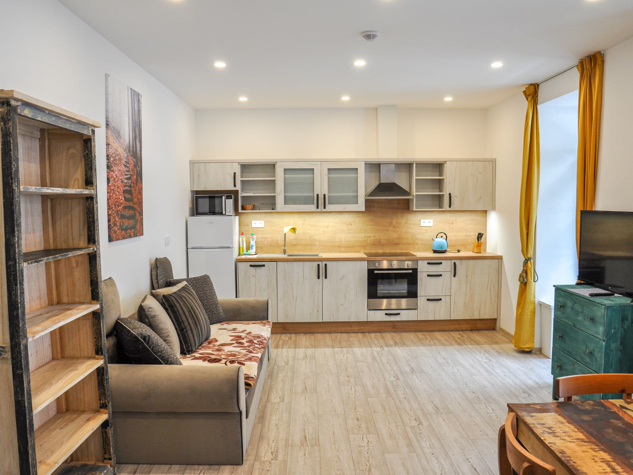 Kitchen / Dining Room