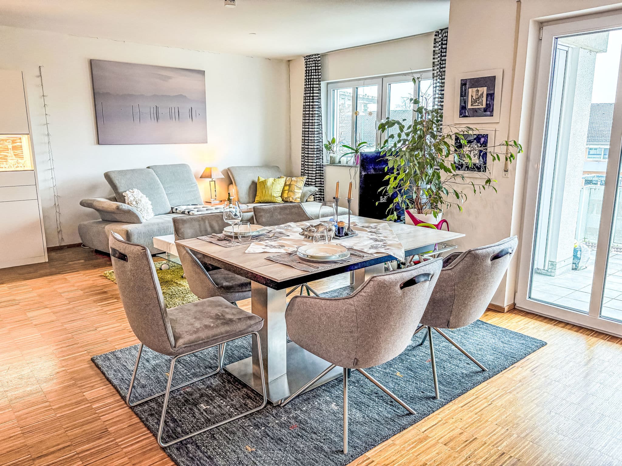 Kitchen / Dining Room