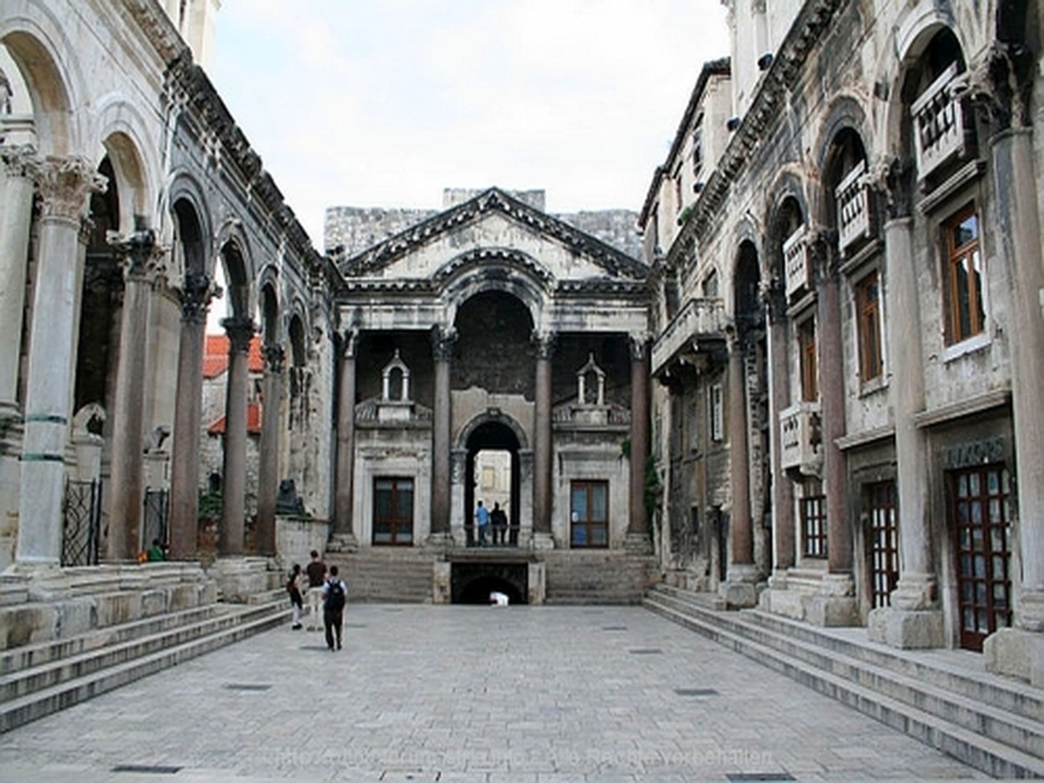 Gallery Image 27
