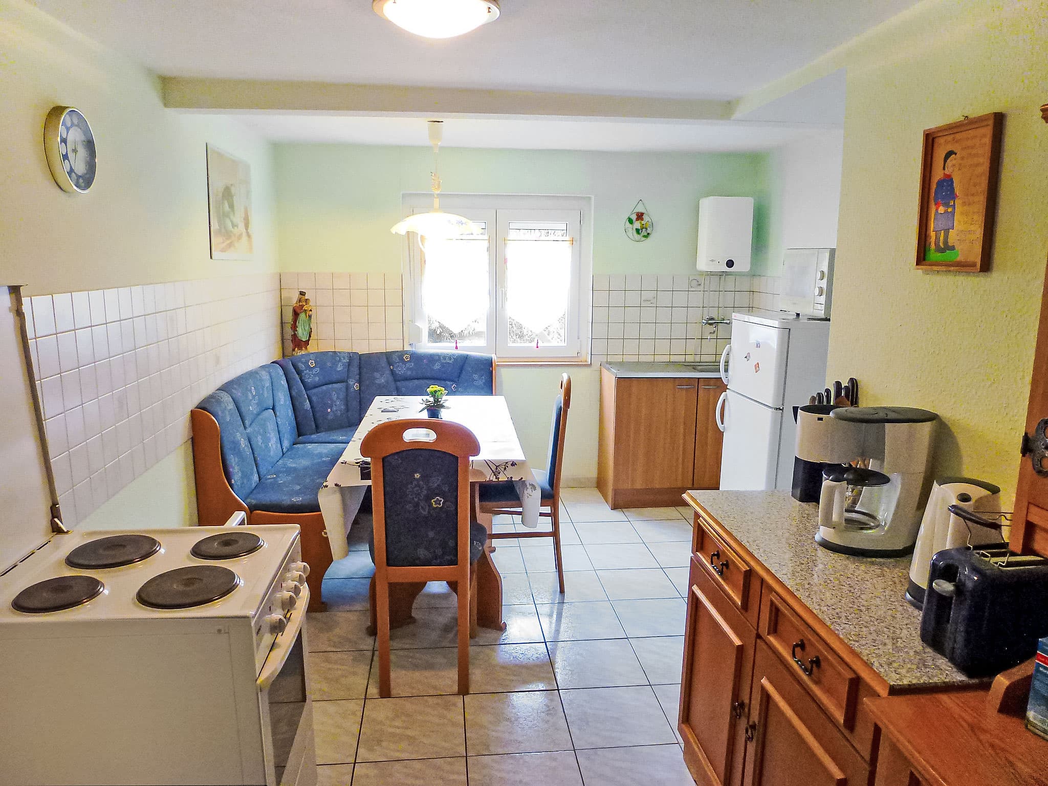 Kitchen / Dining Room