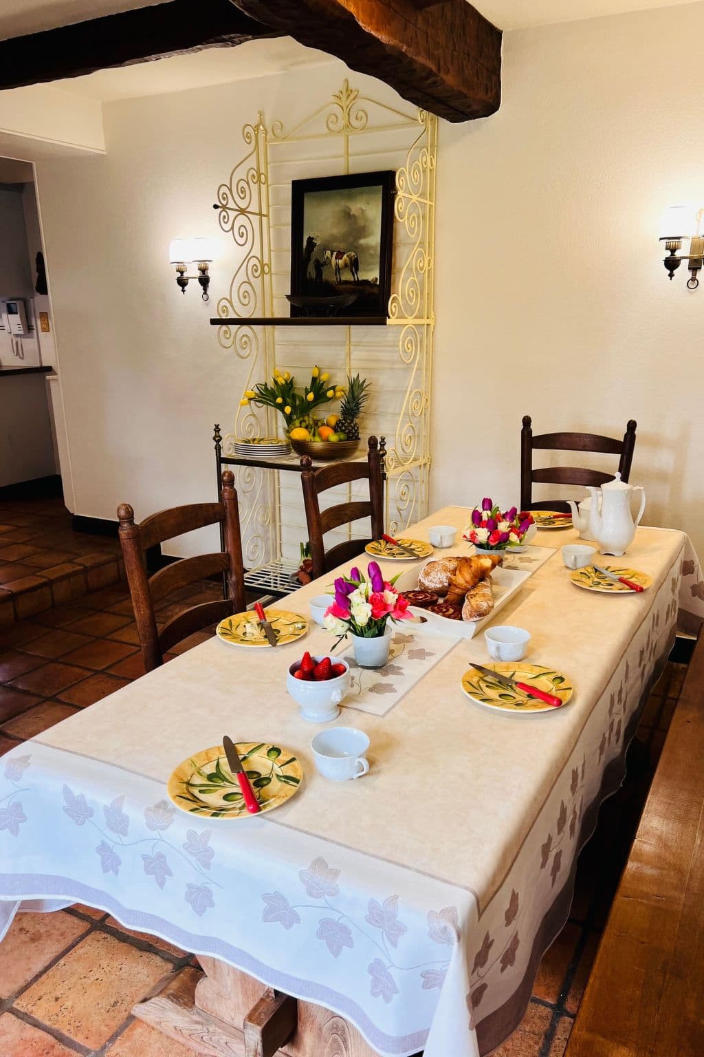 Kitchen / Dining Room