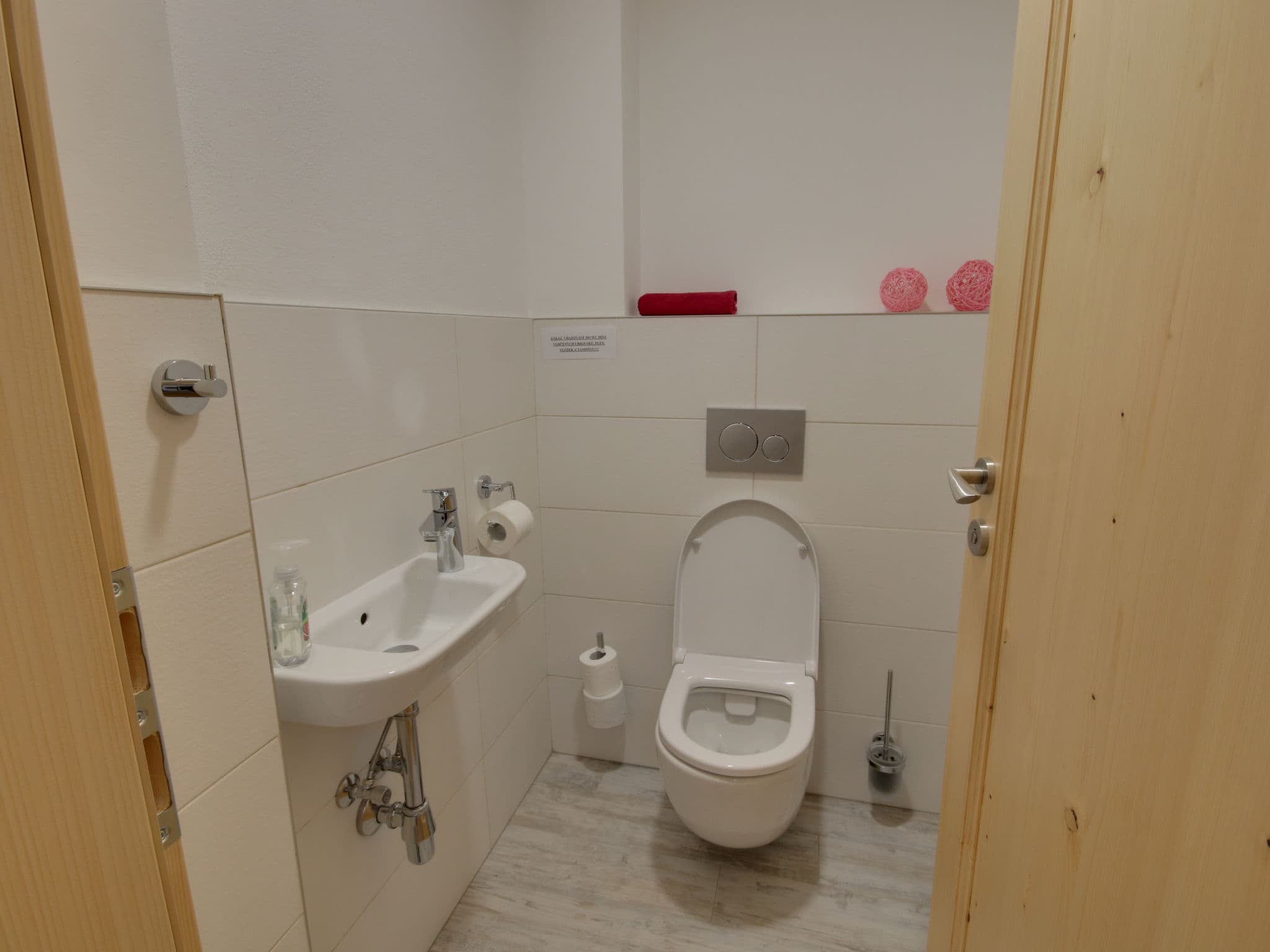 Bathroom / Wellness