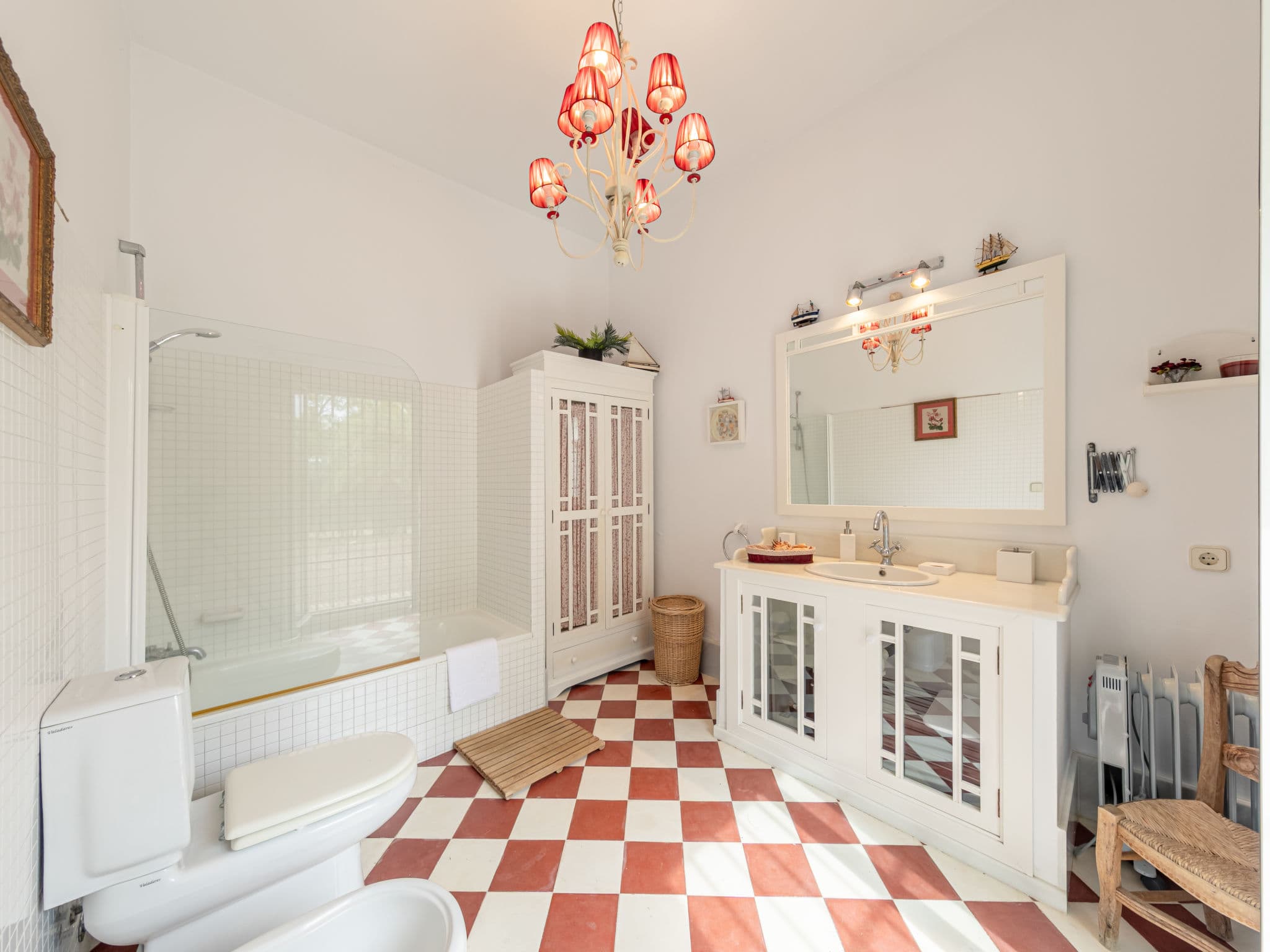 Bathroom / Wellness