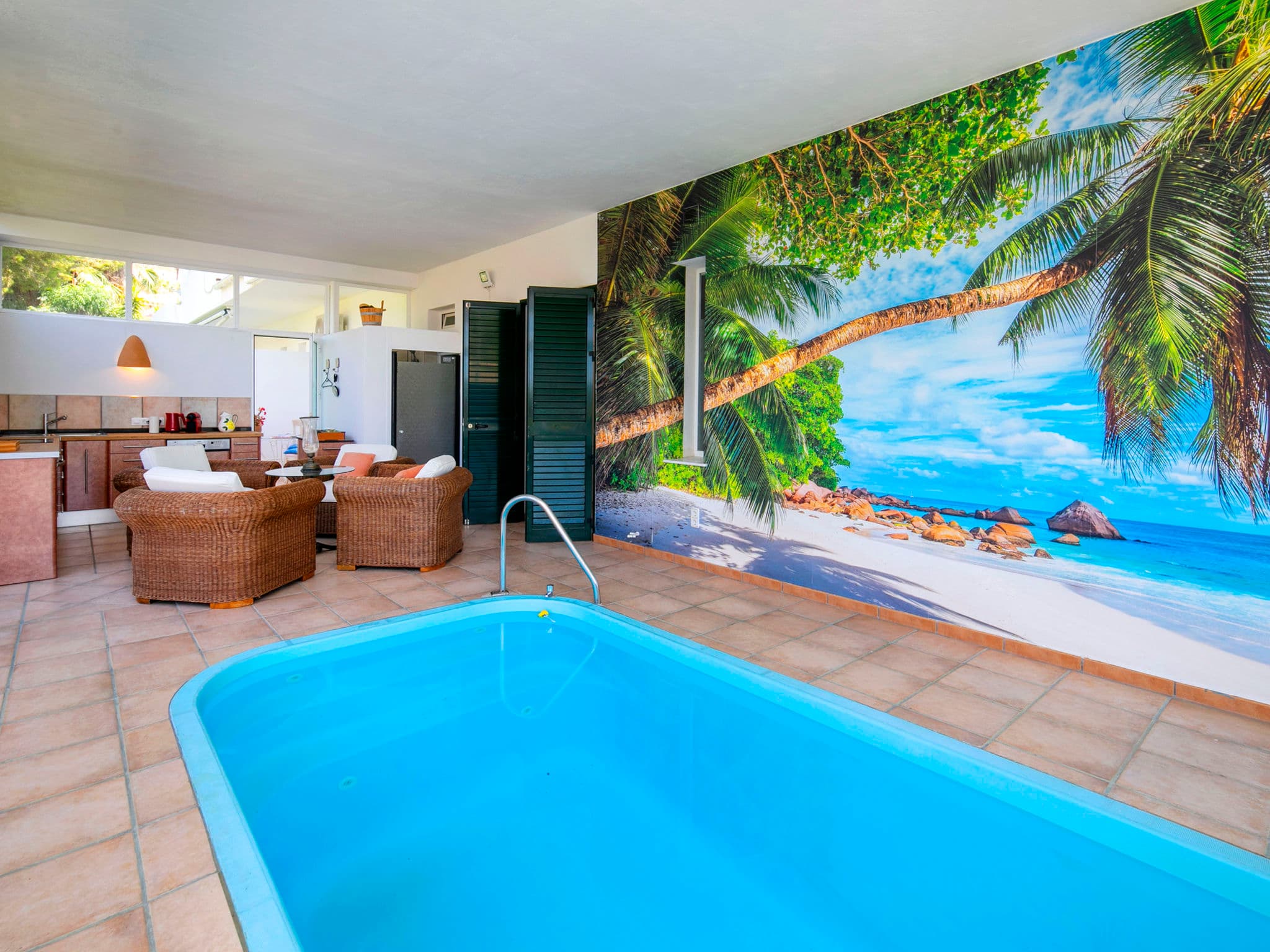 Pool Indoor