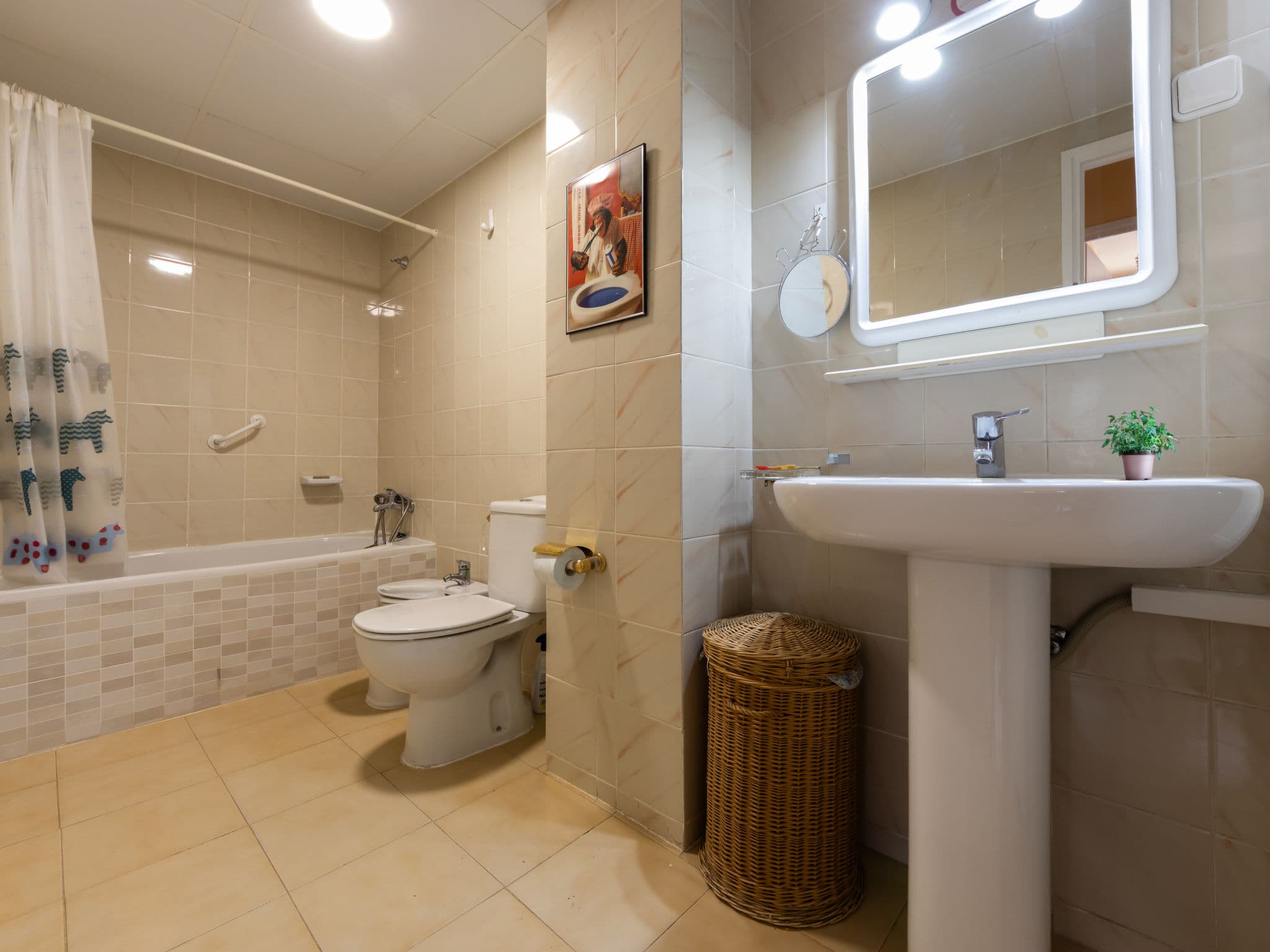 Bathroom / Wellness