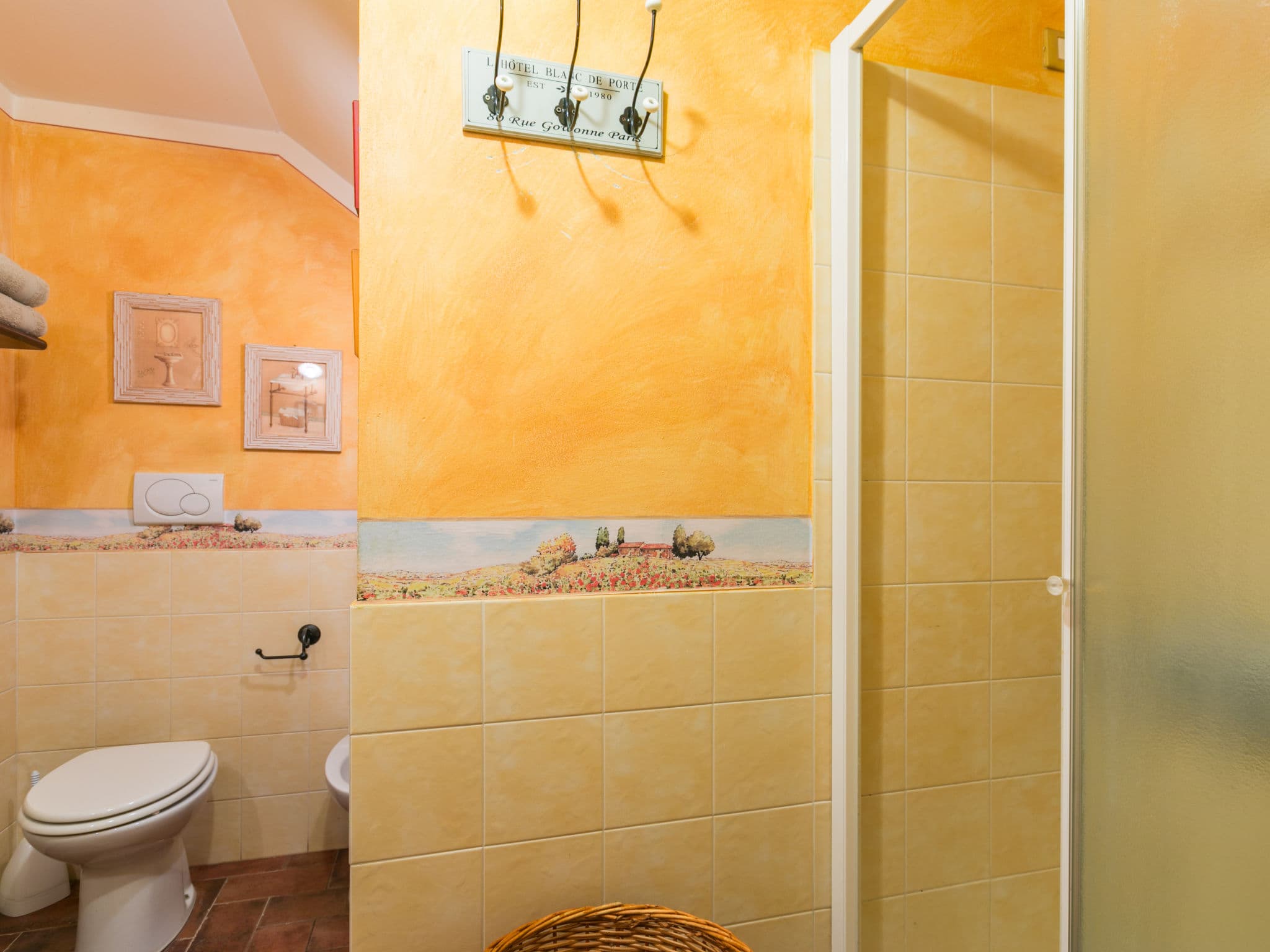 Bathroom / Wellness