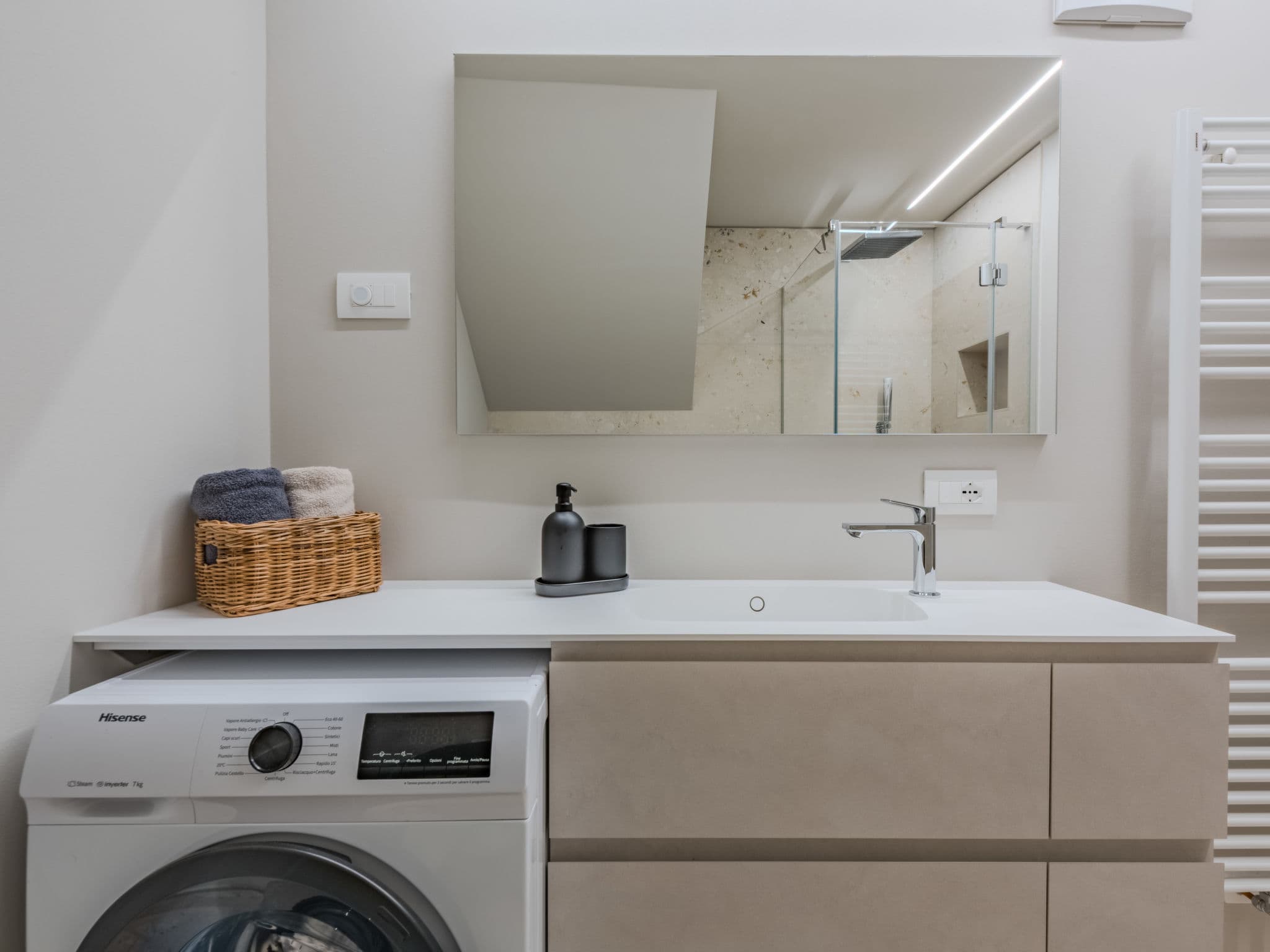 Bathroom / Wellness