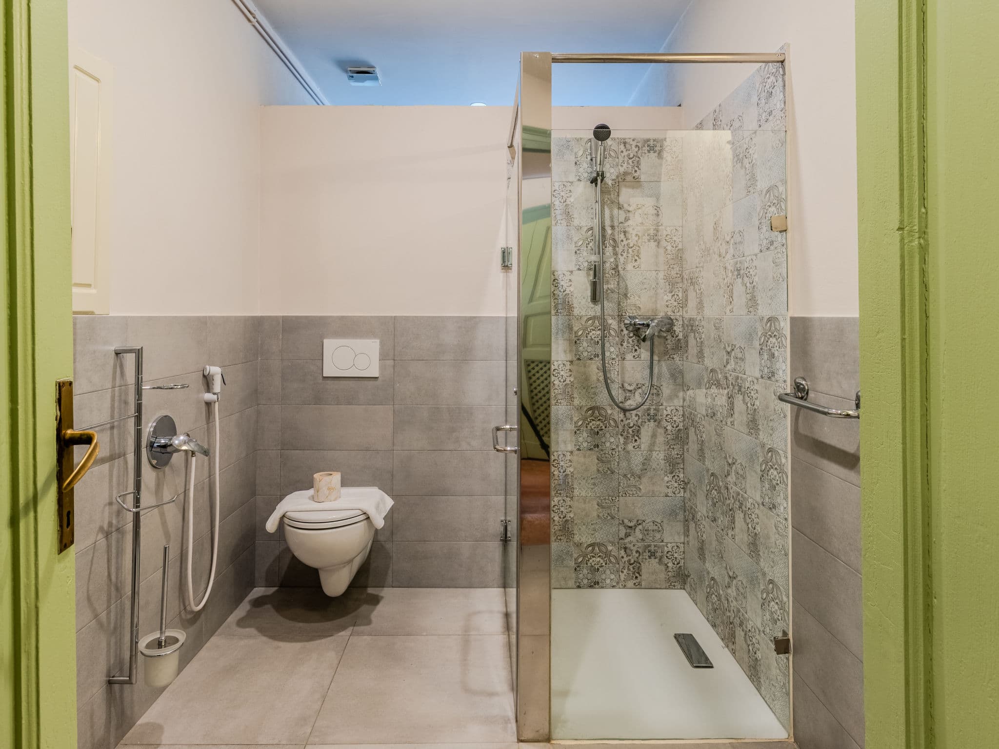 Bathroom / Wellness