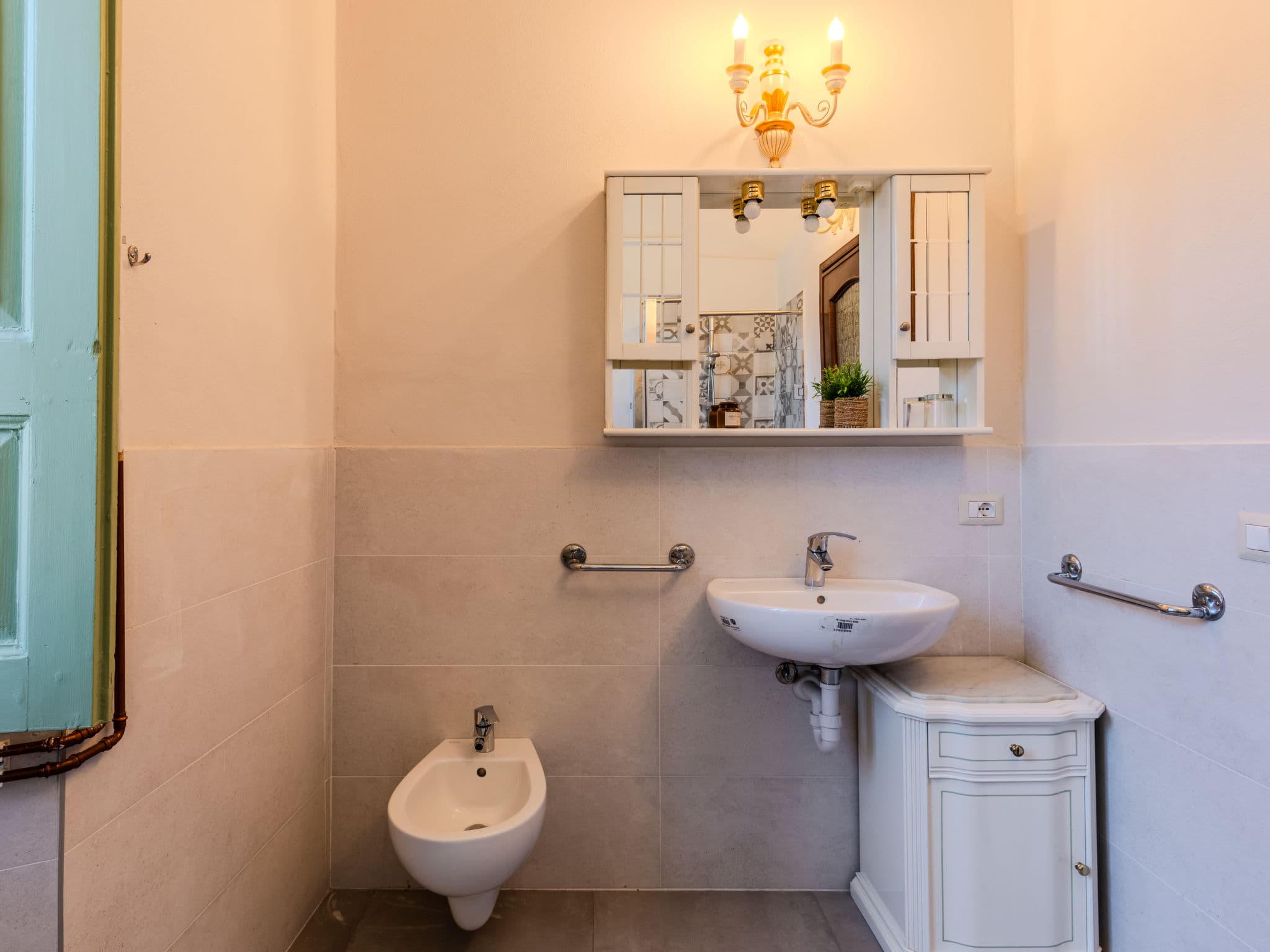 Bathroom / Wellness