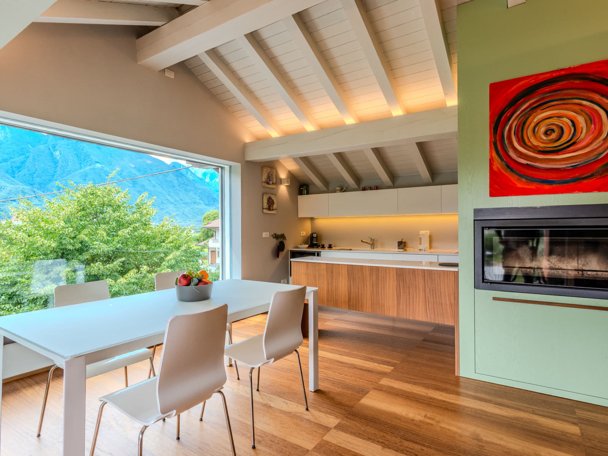 Kitchen / Dining Room