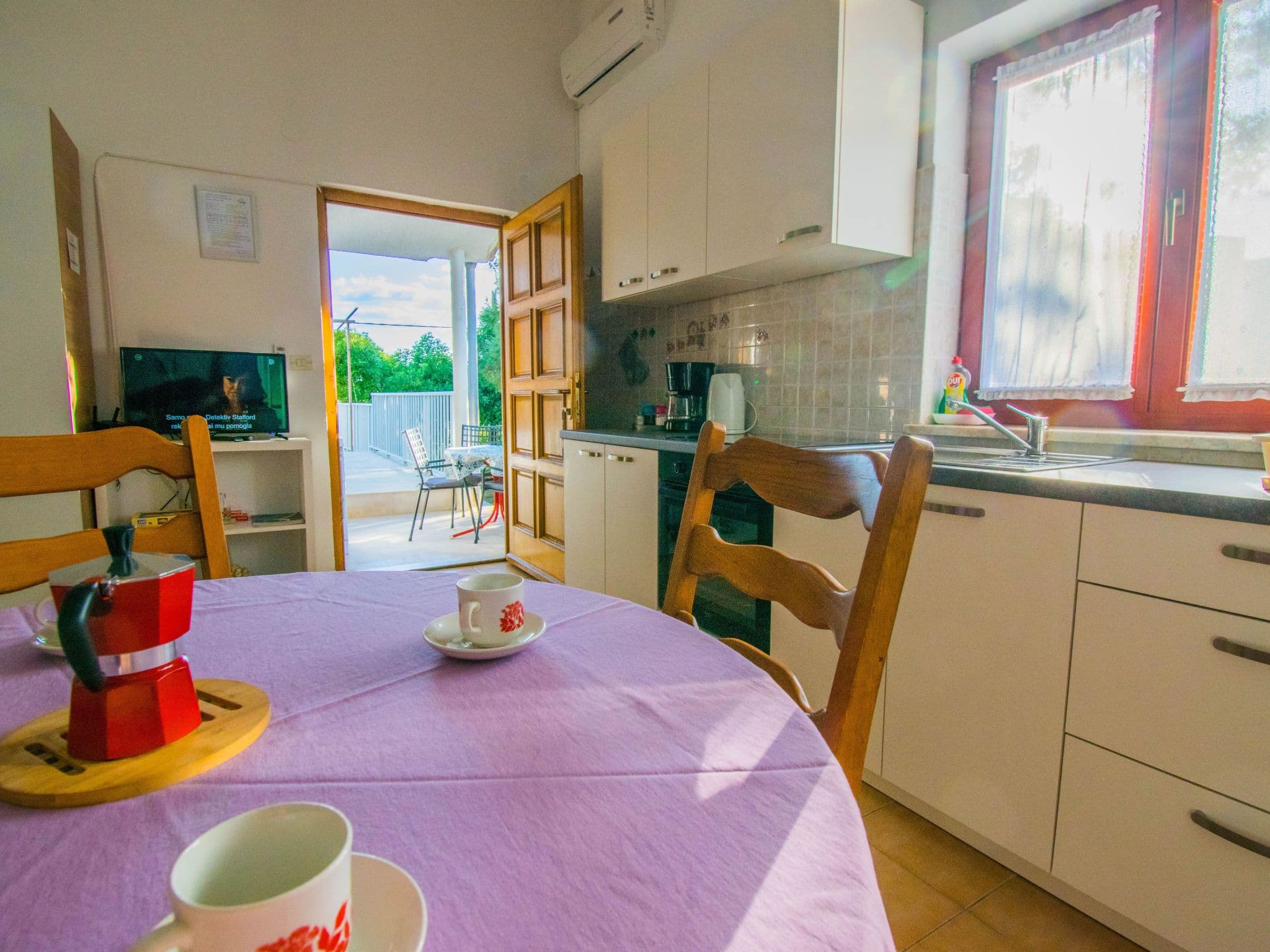 Kitchen / Dining Room