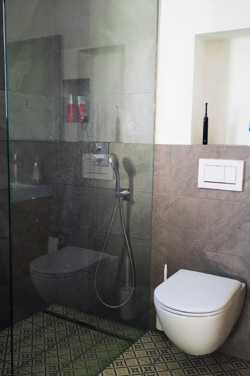 Gallery Image 13