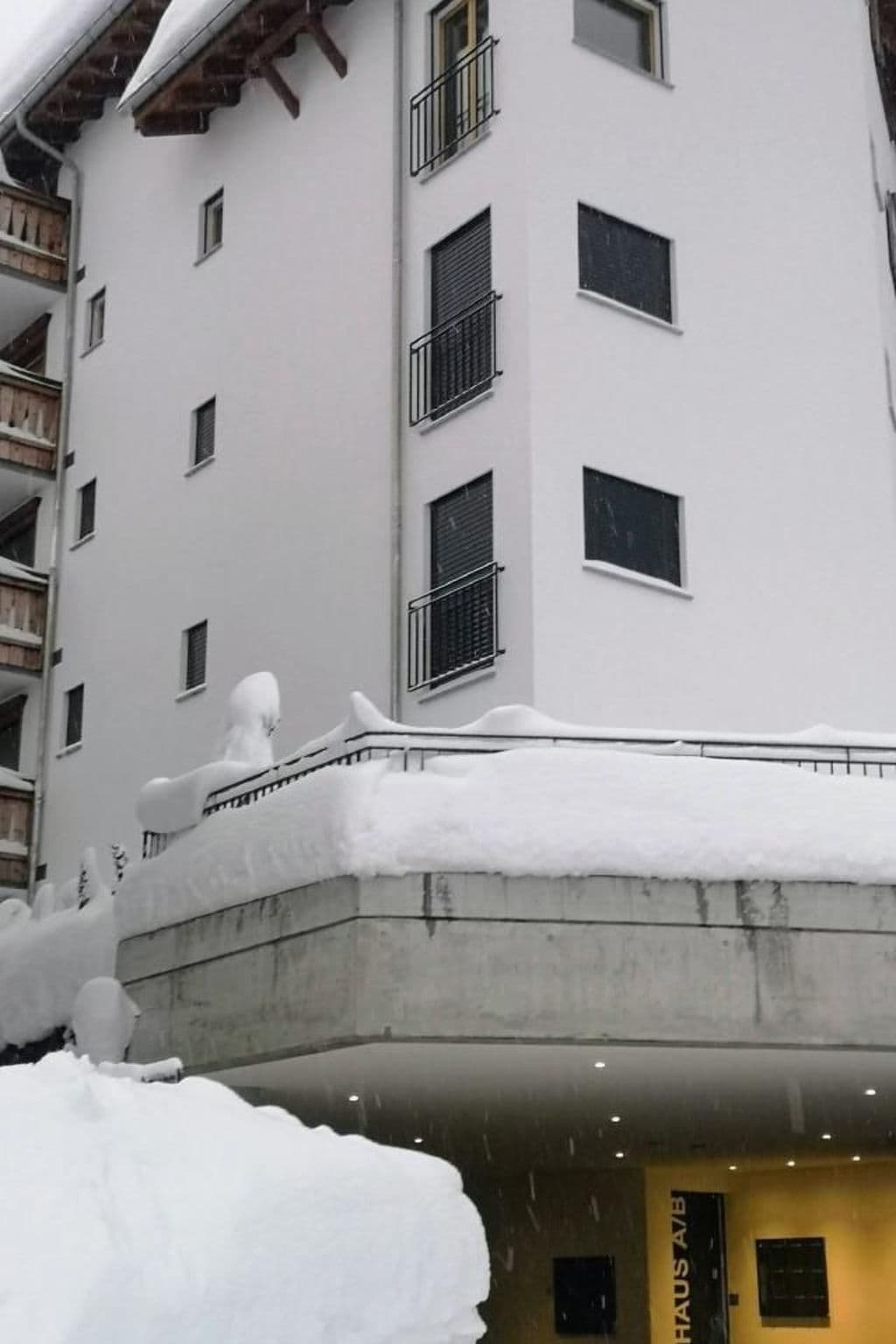 Gallery Image 53