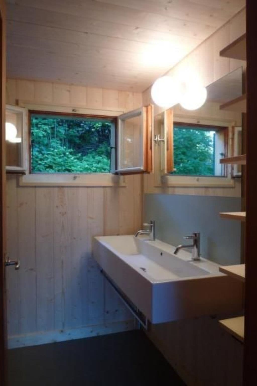 Gallery Image 9