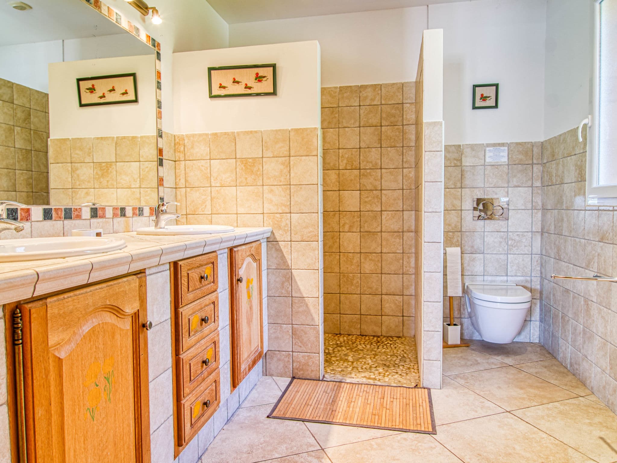 Bathroom / Wellness