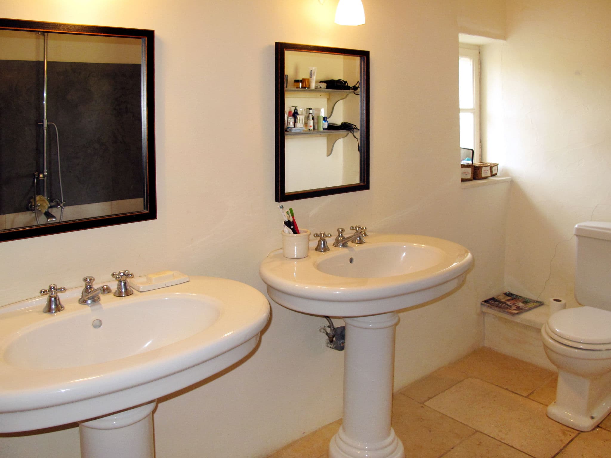 Bathroom / Wellness