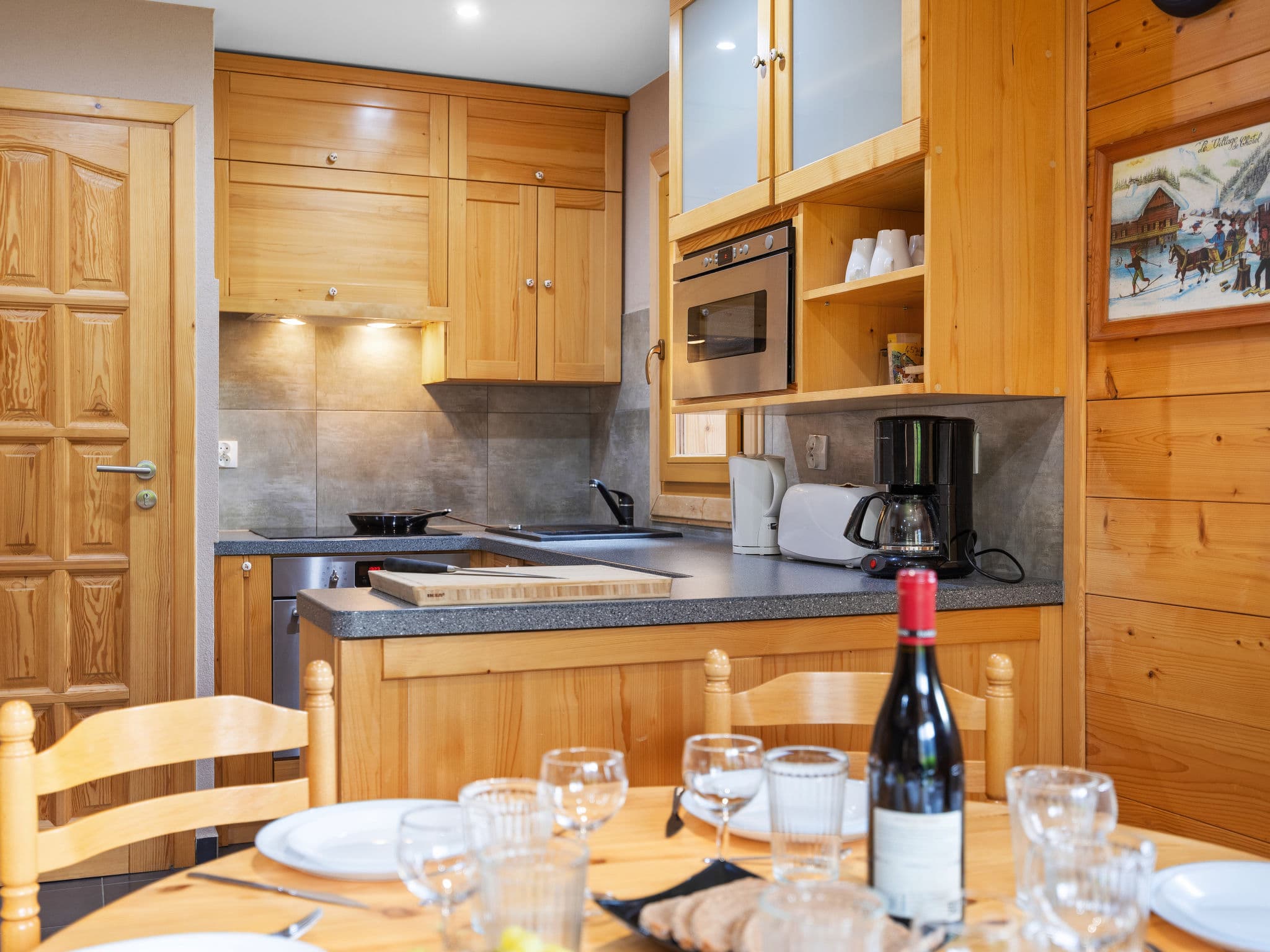 Kitchen / Dining Room