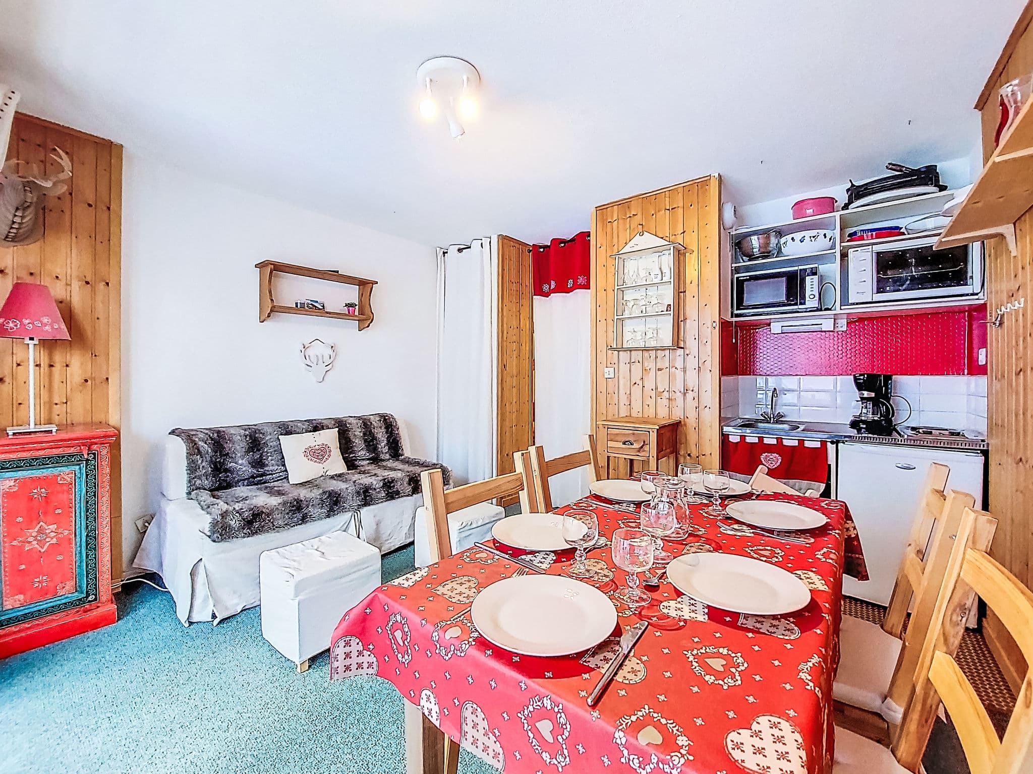 Kitchen / Dining Room