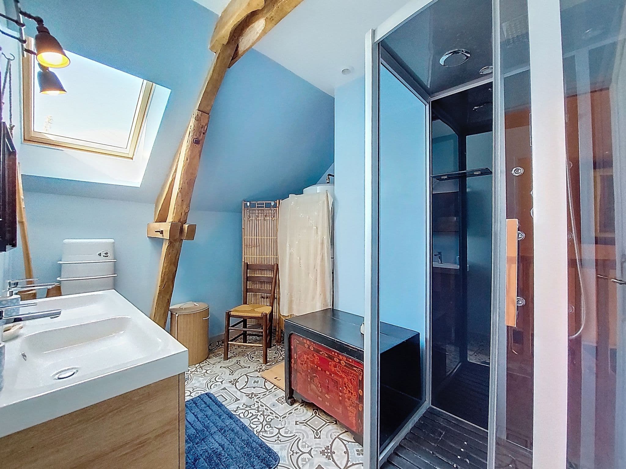 Bathroom / Wellness