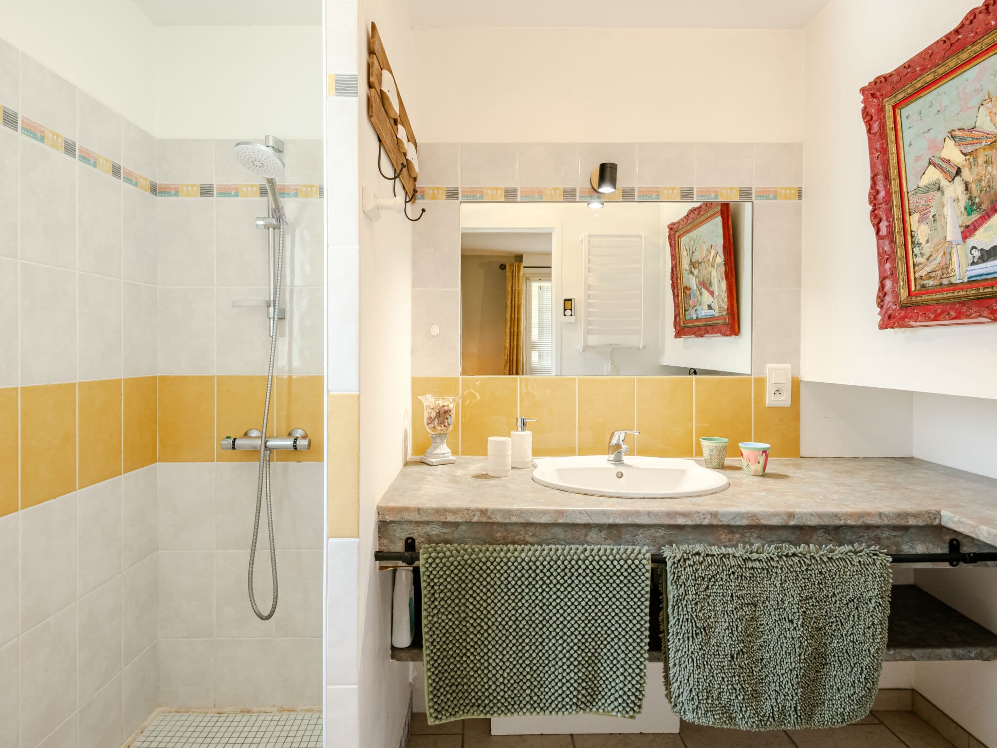 Bathroom / Wellness