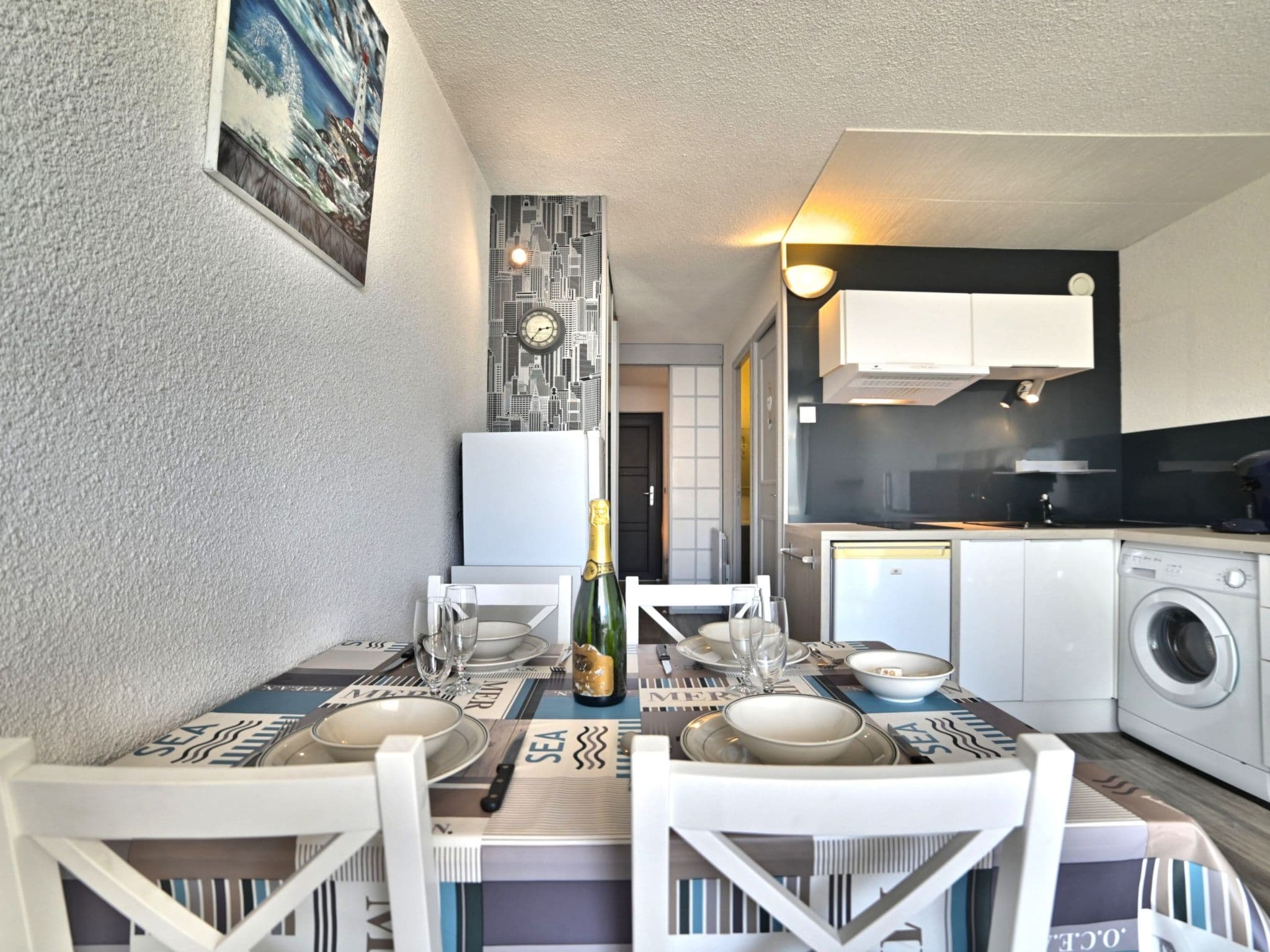 Kitchen / Dining Room