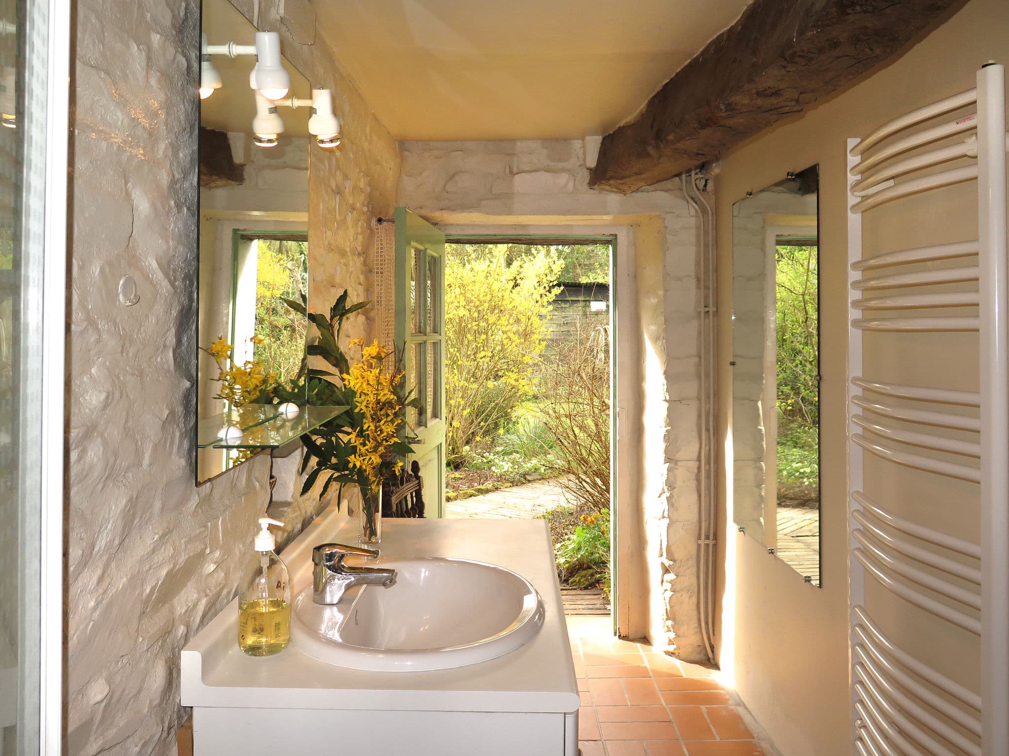 Bathroom / Wellness