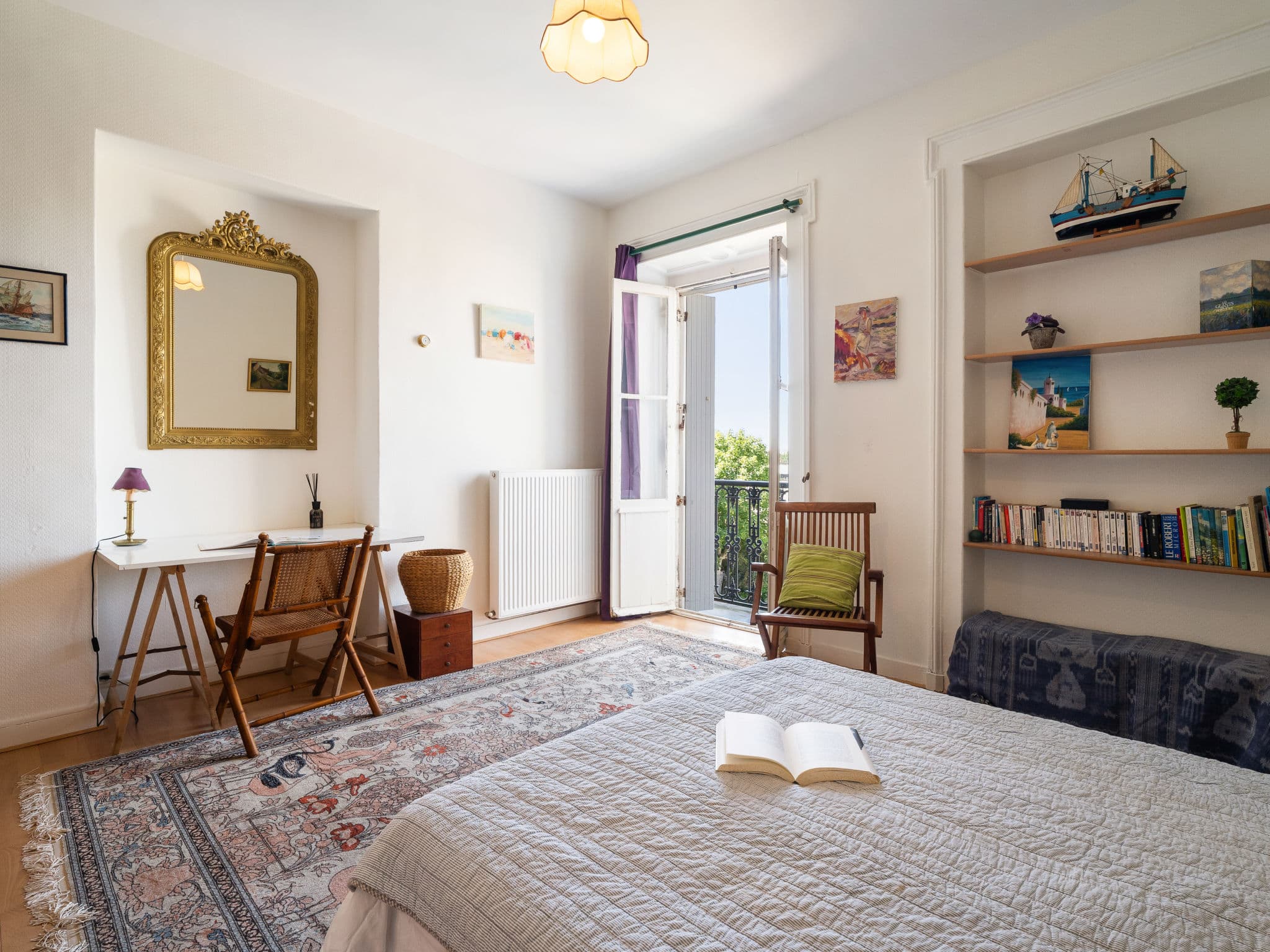 Bedroom