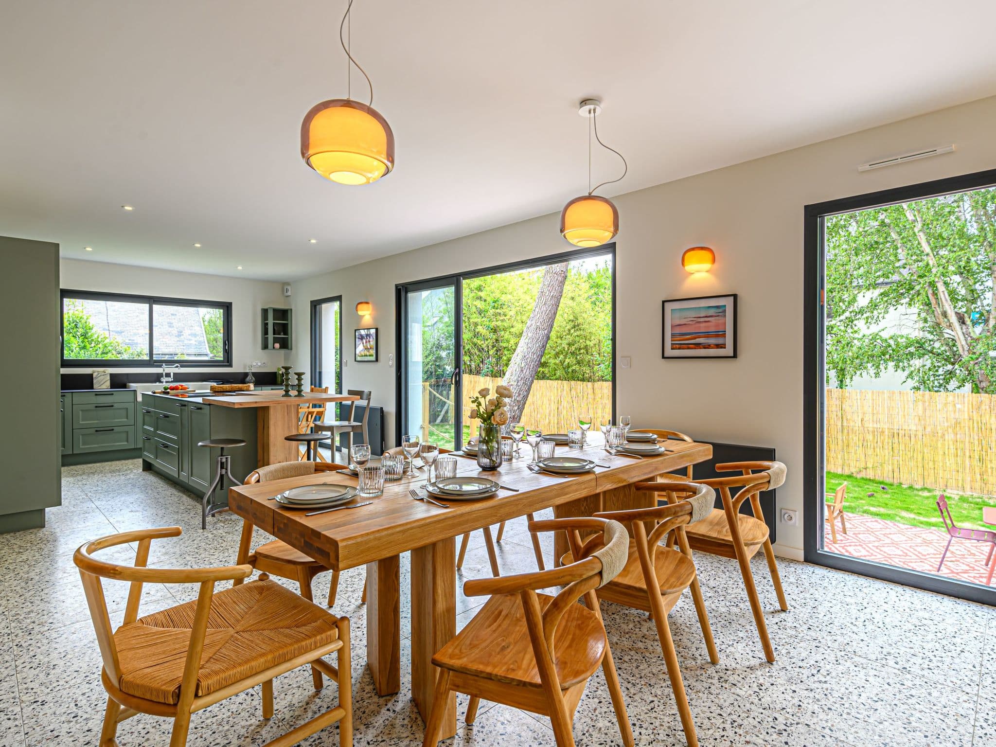 Kitchen / Dining Room