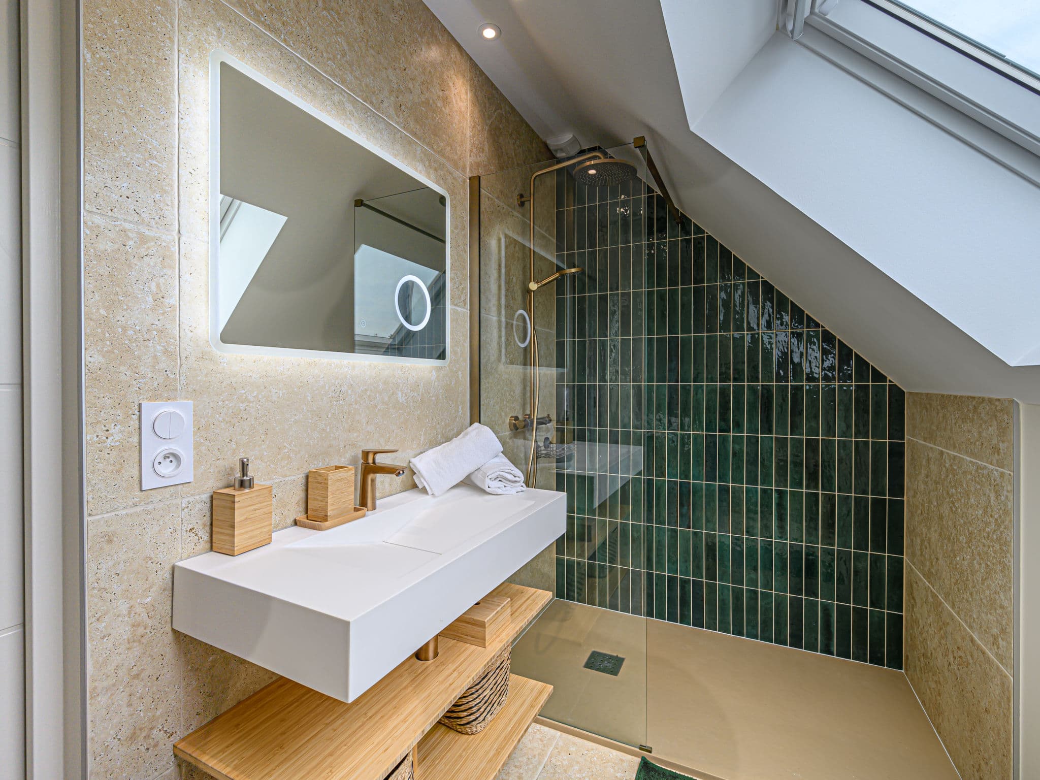 Bathroom / Wellness