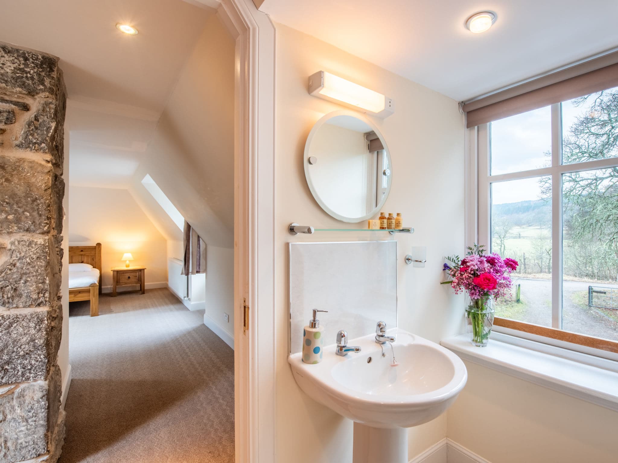Bathroom / Wellness