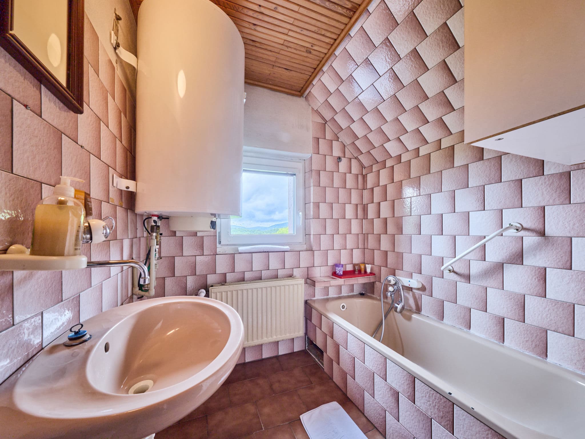 Bathroom / Wellness