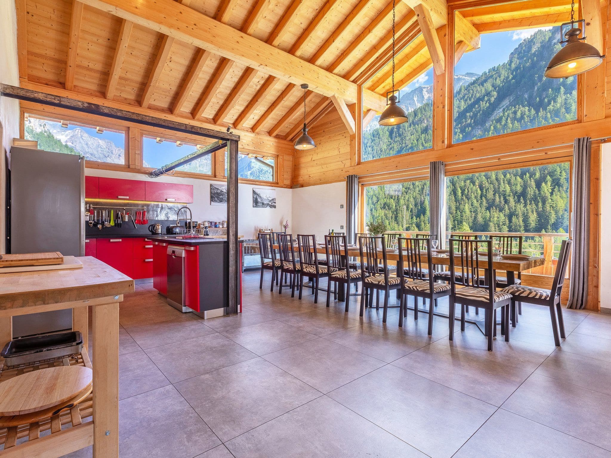 Kitchen / Dining Room