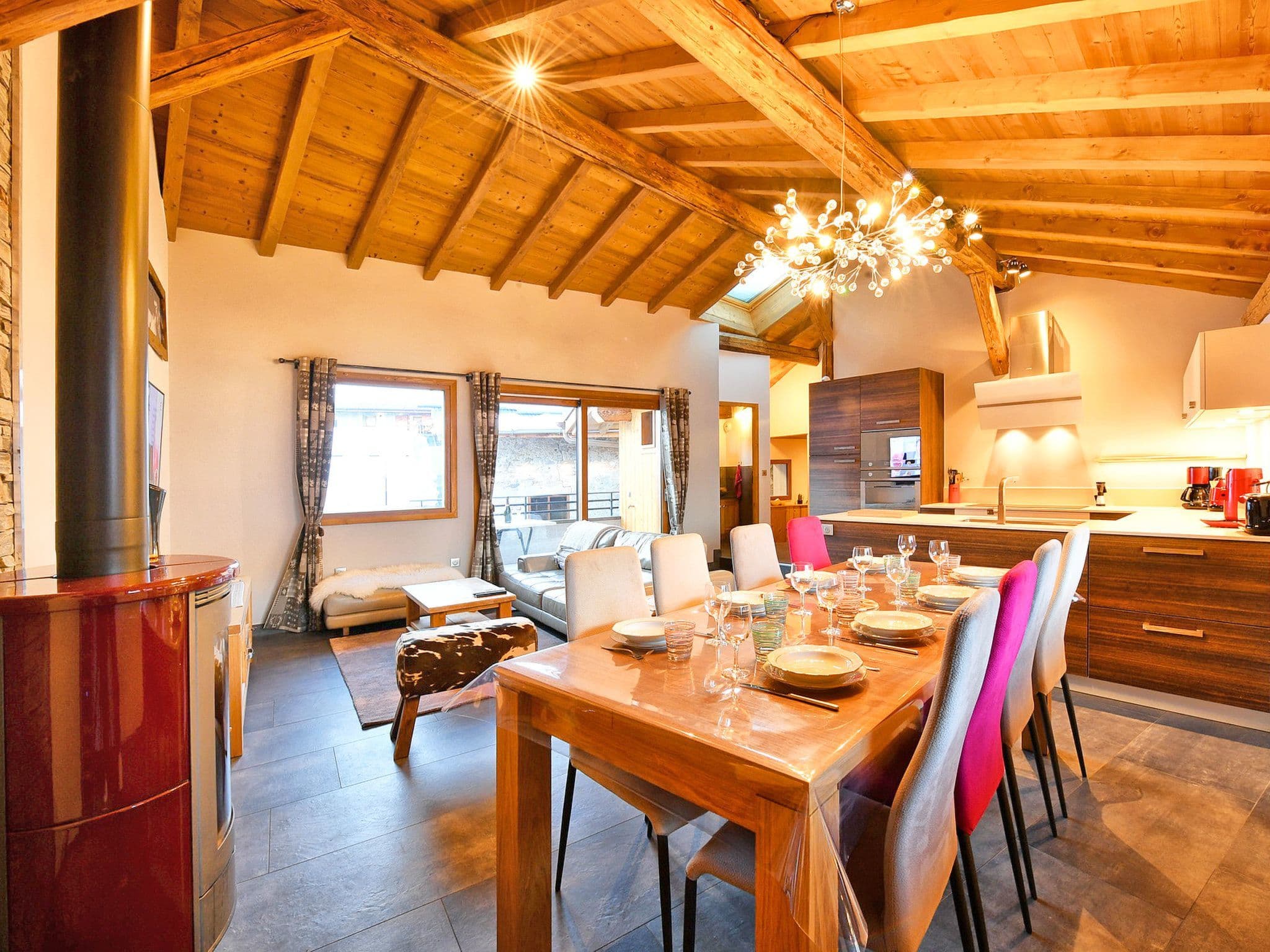 Kitchen / Dining Room