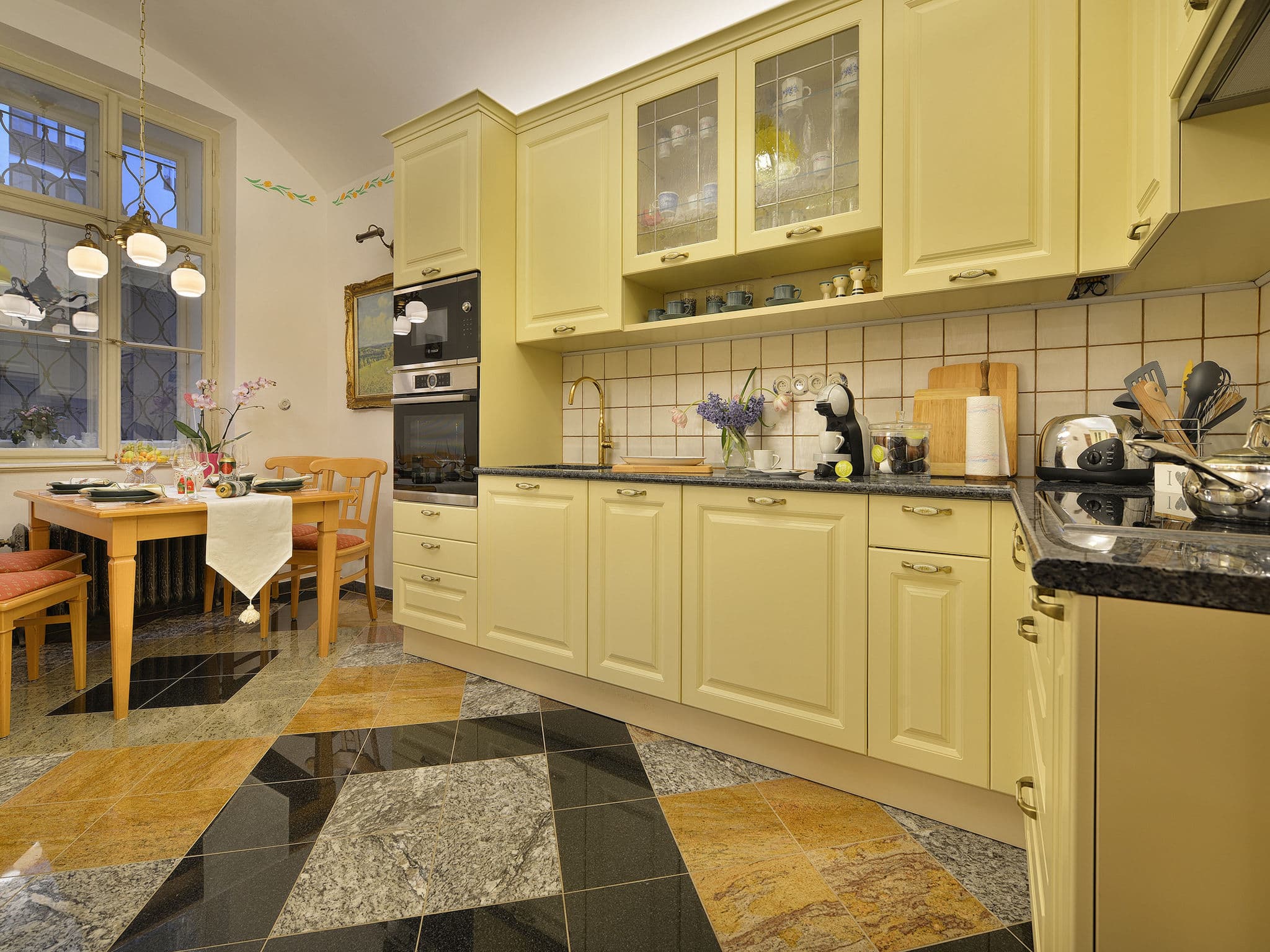 Kitchen / Dining Room