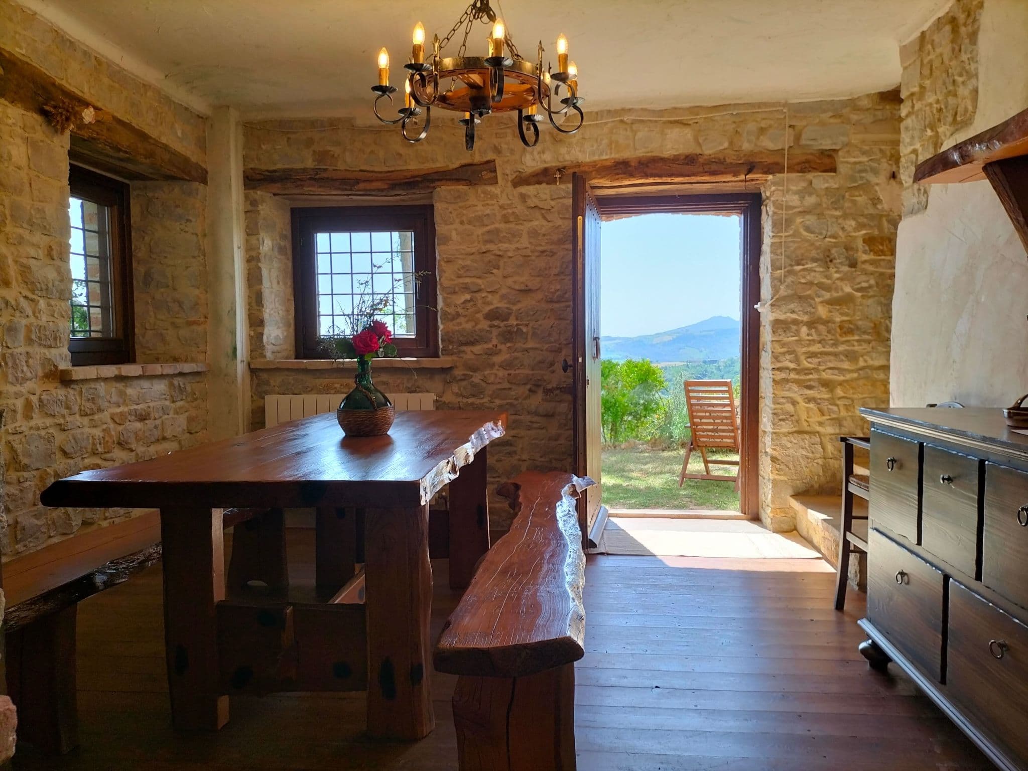 Kitchen / Dining Room