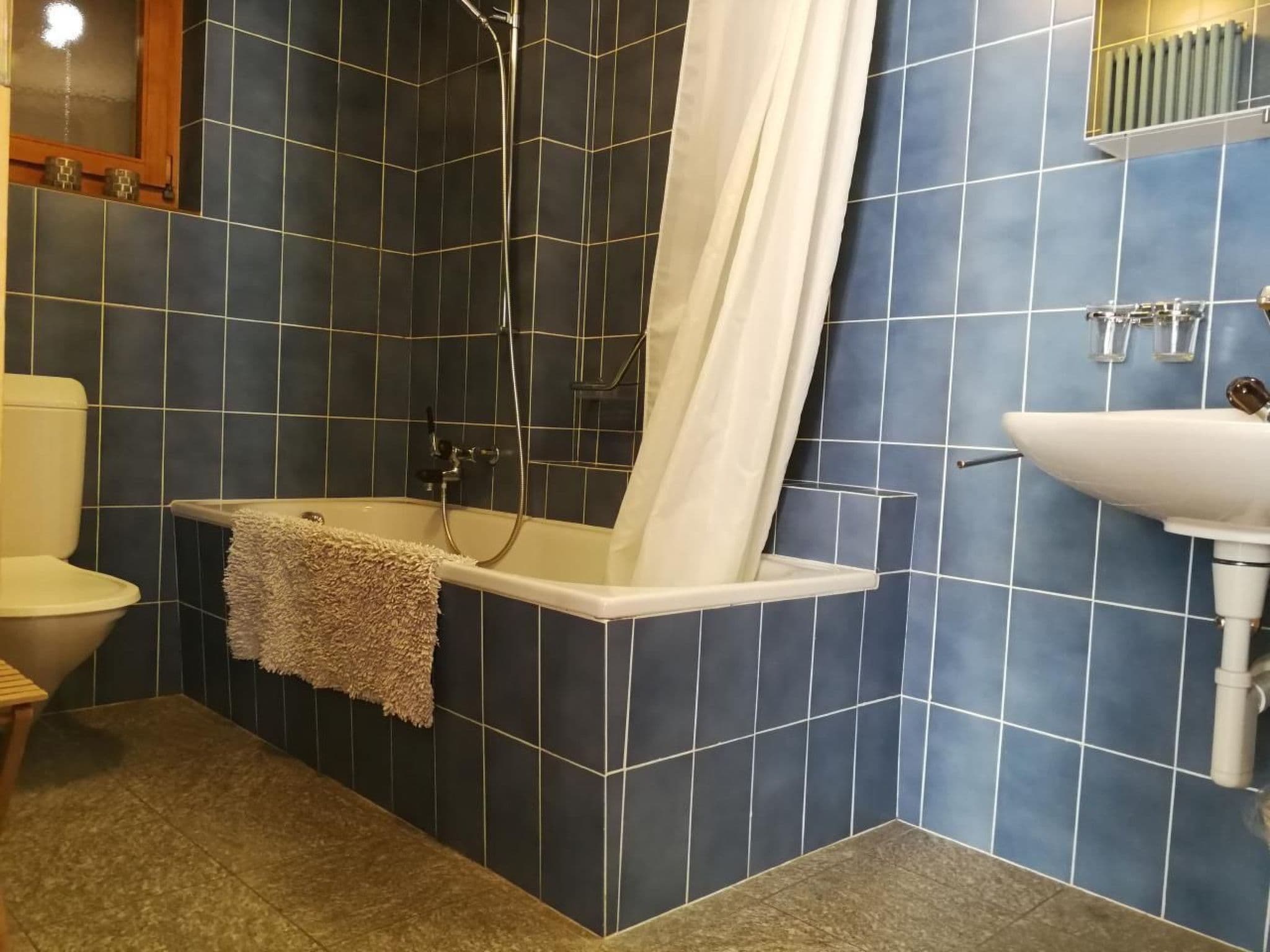 Gallery Image 10