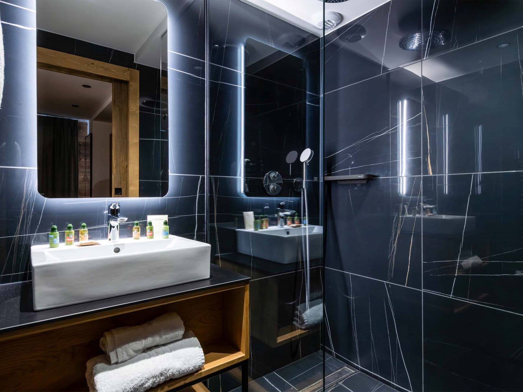 Bathroom / Wellness