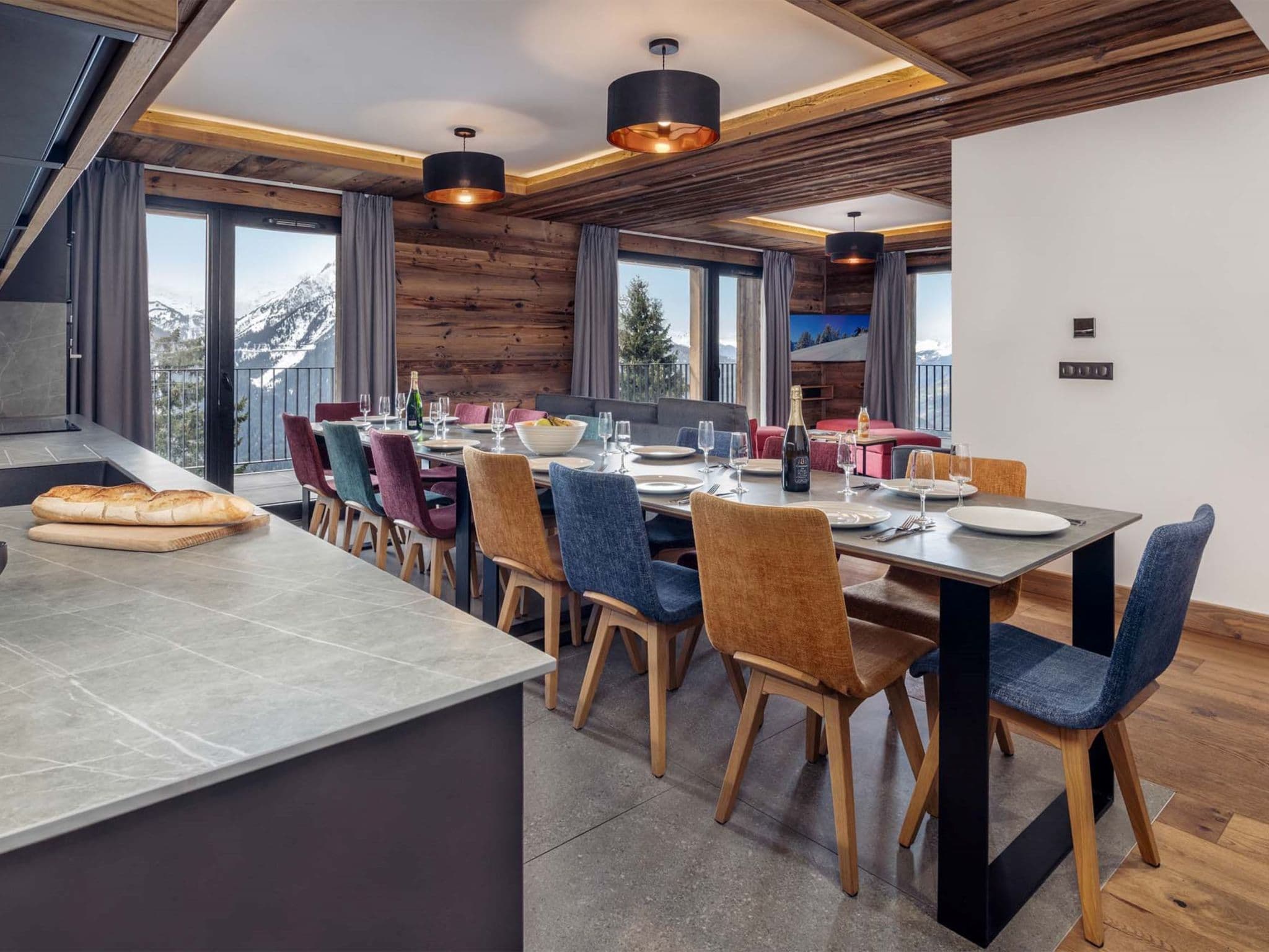 Kitchen / Dining Room