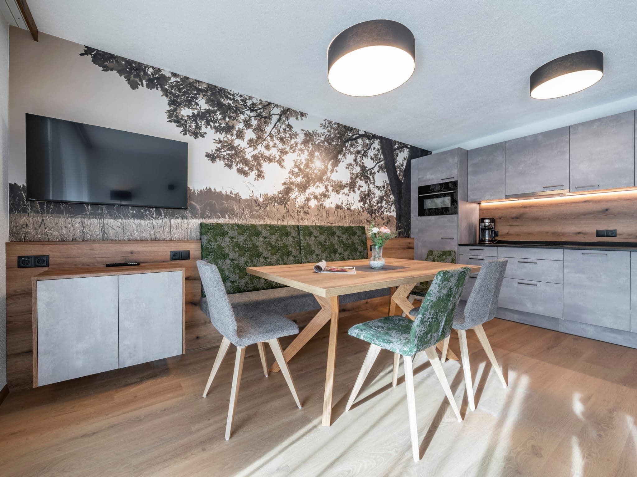 Kitchen / Dining Room