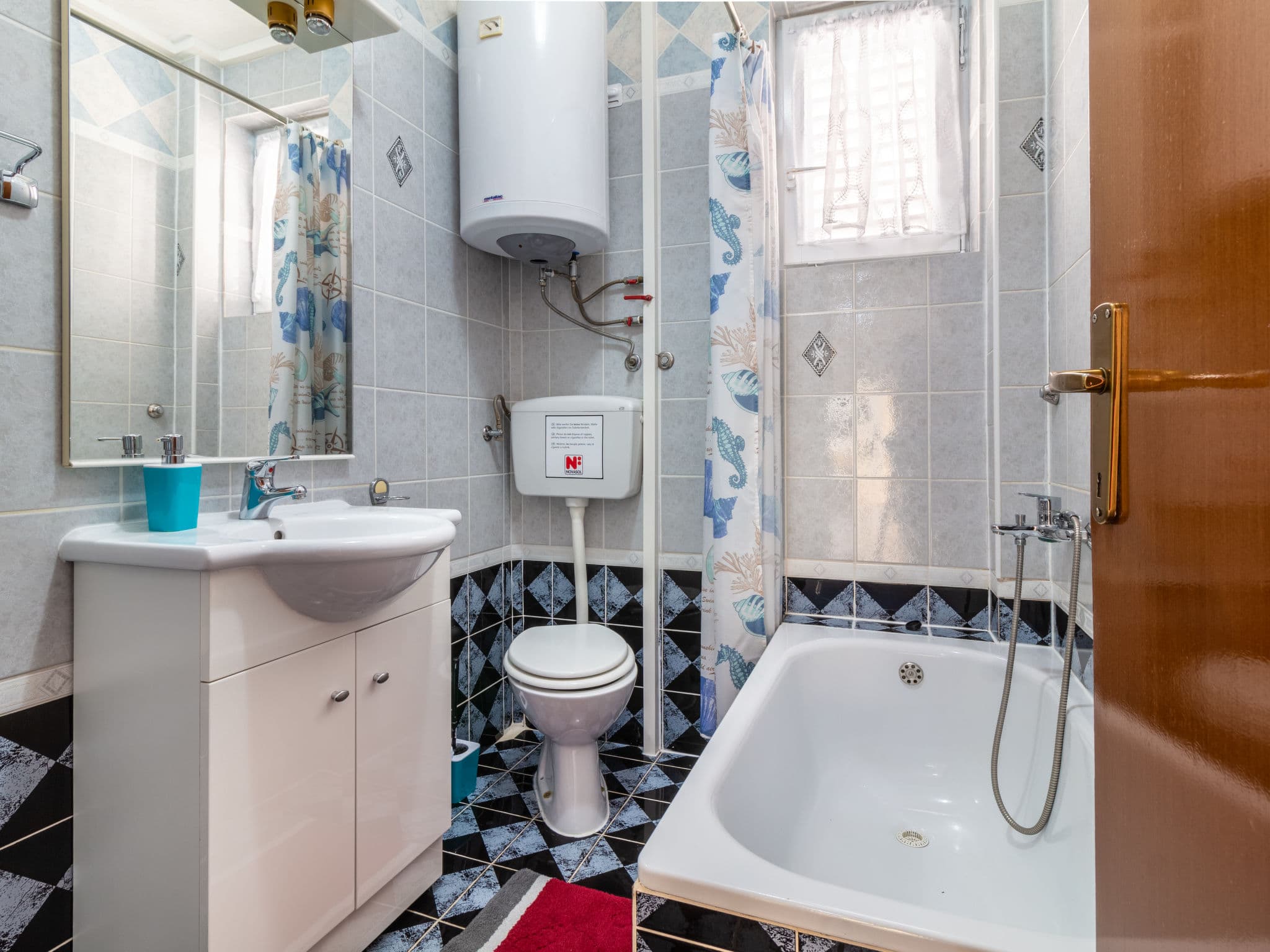 Bathroom / Wellness